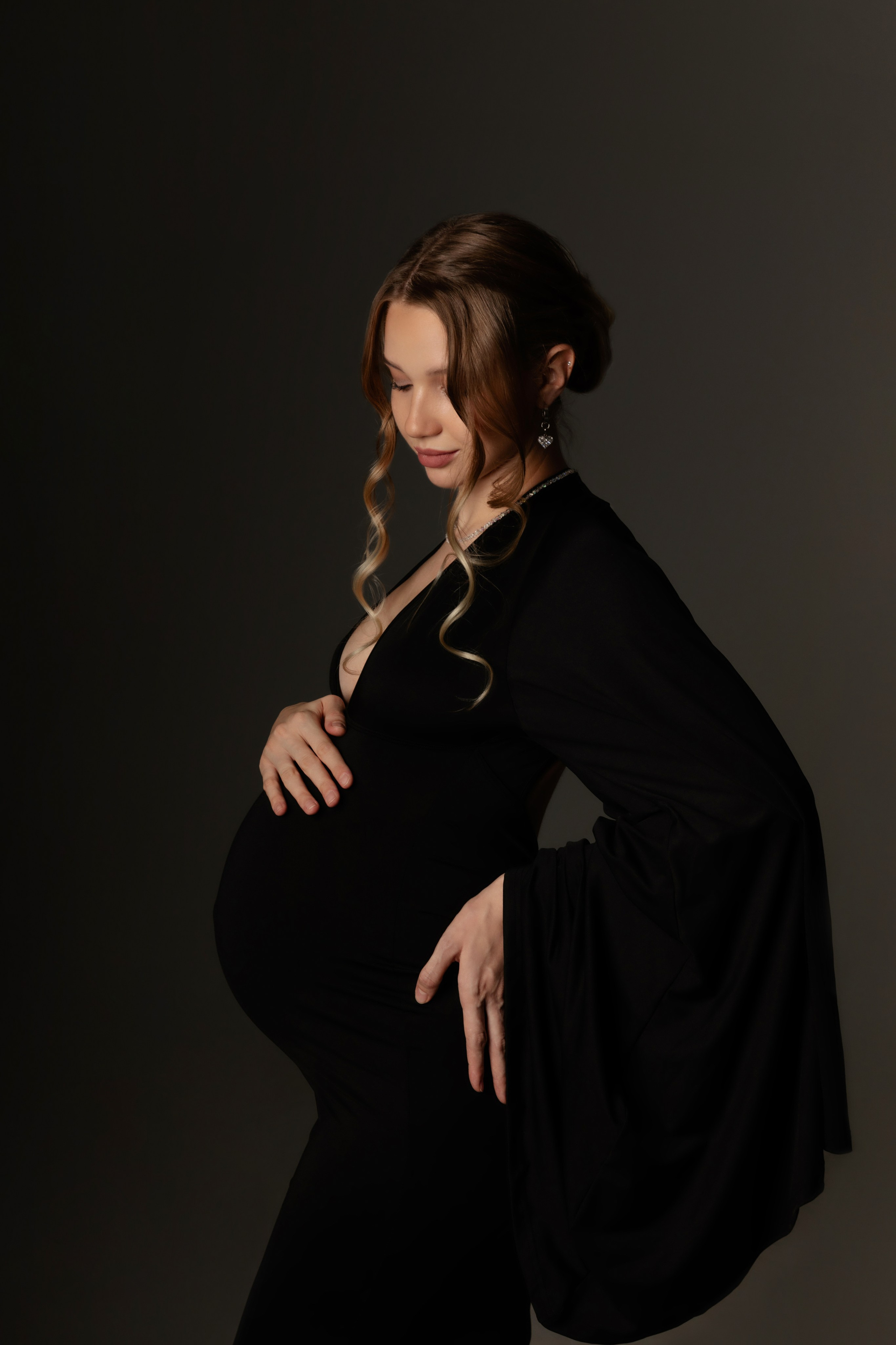 Беременность. Фотограф Мария Щеголькова. Чувственный женский портрет