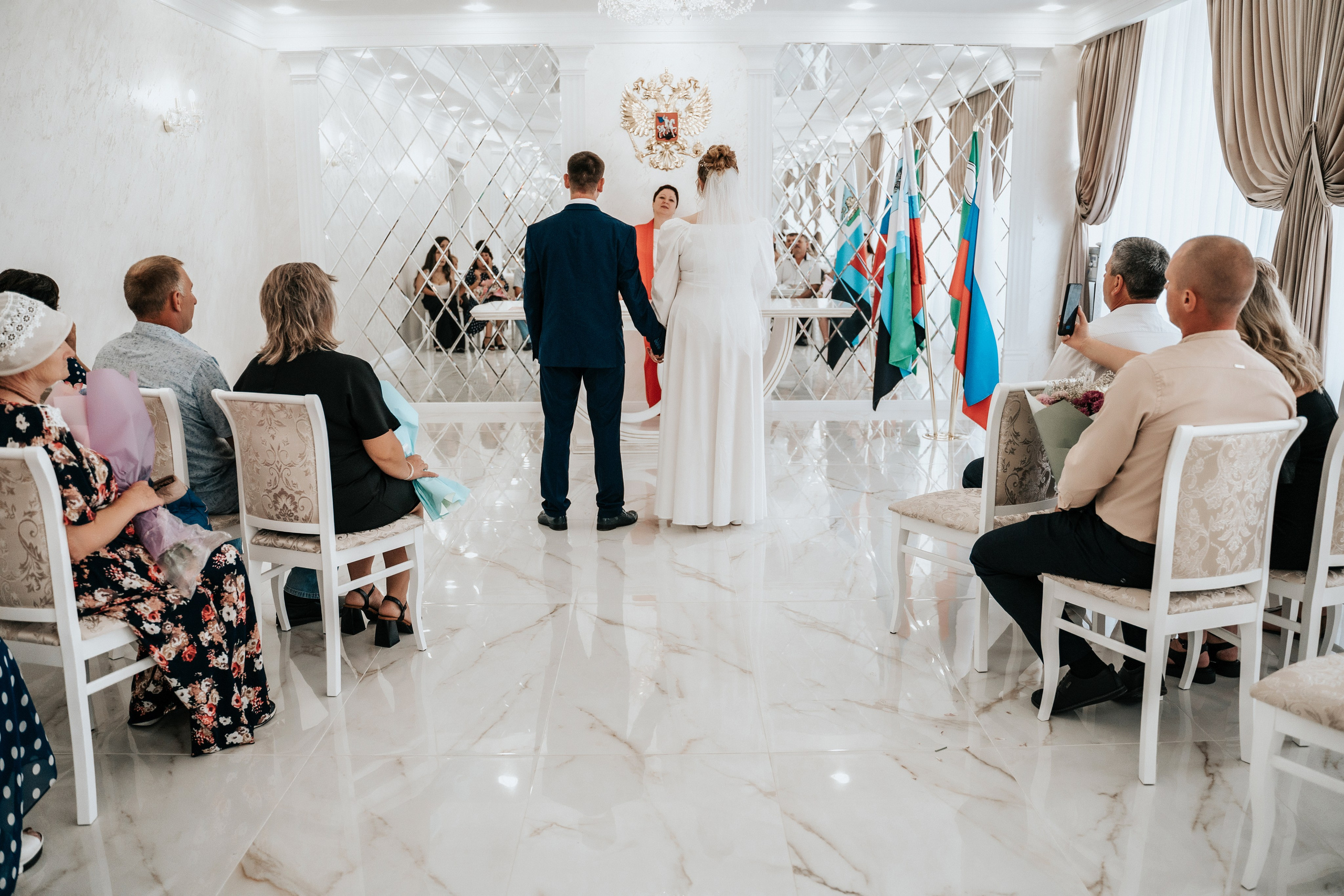 Фотосессия в ЗАГСе. Семейный фотограф в Белгороде Амелина Алина