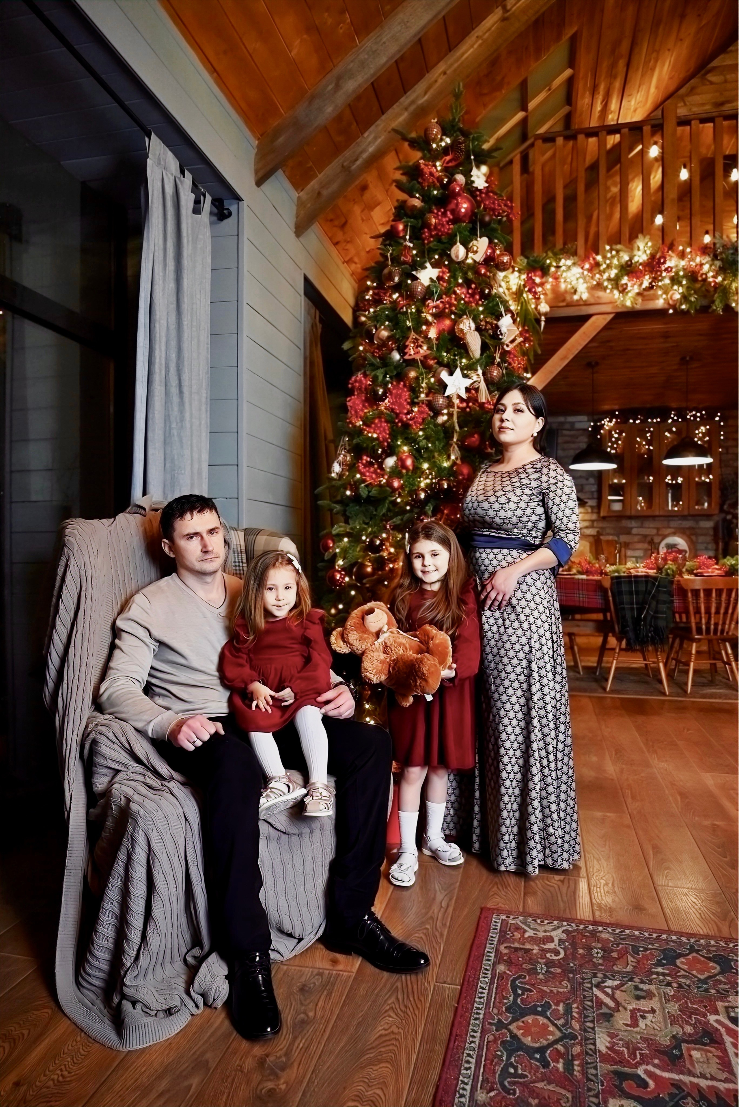 Дарья с семьей в Шале. Семейный и детский фотограф Москва