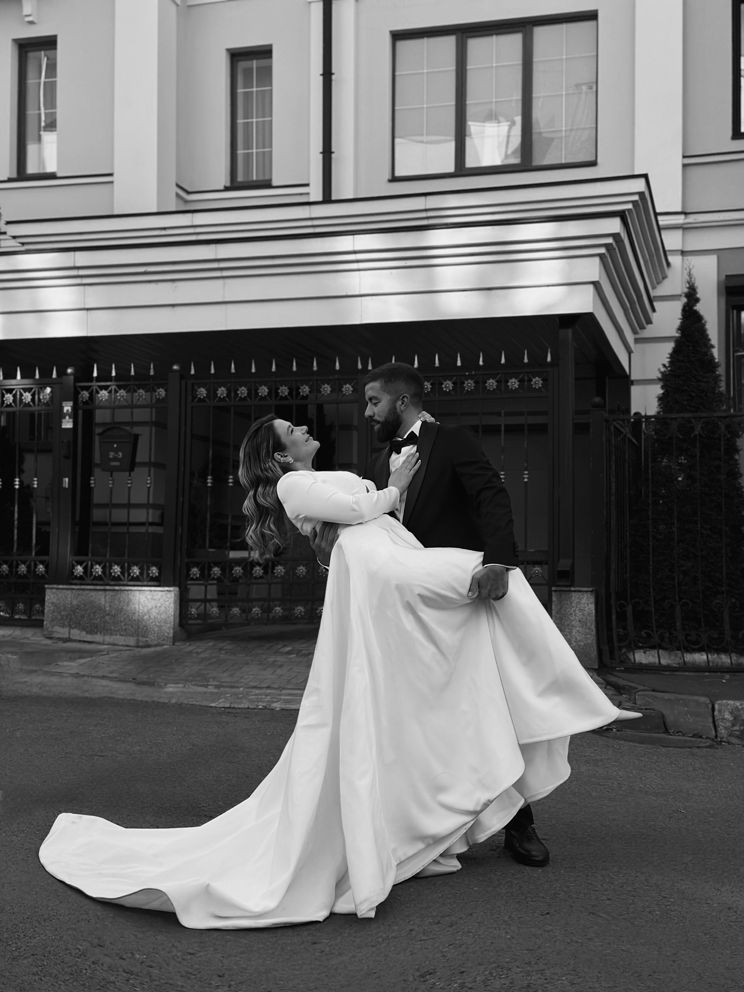 Свадебная съемка. Меня зовут Динара.Я фотограф. Живу и снимаю в Казани, выезжаю в разные города