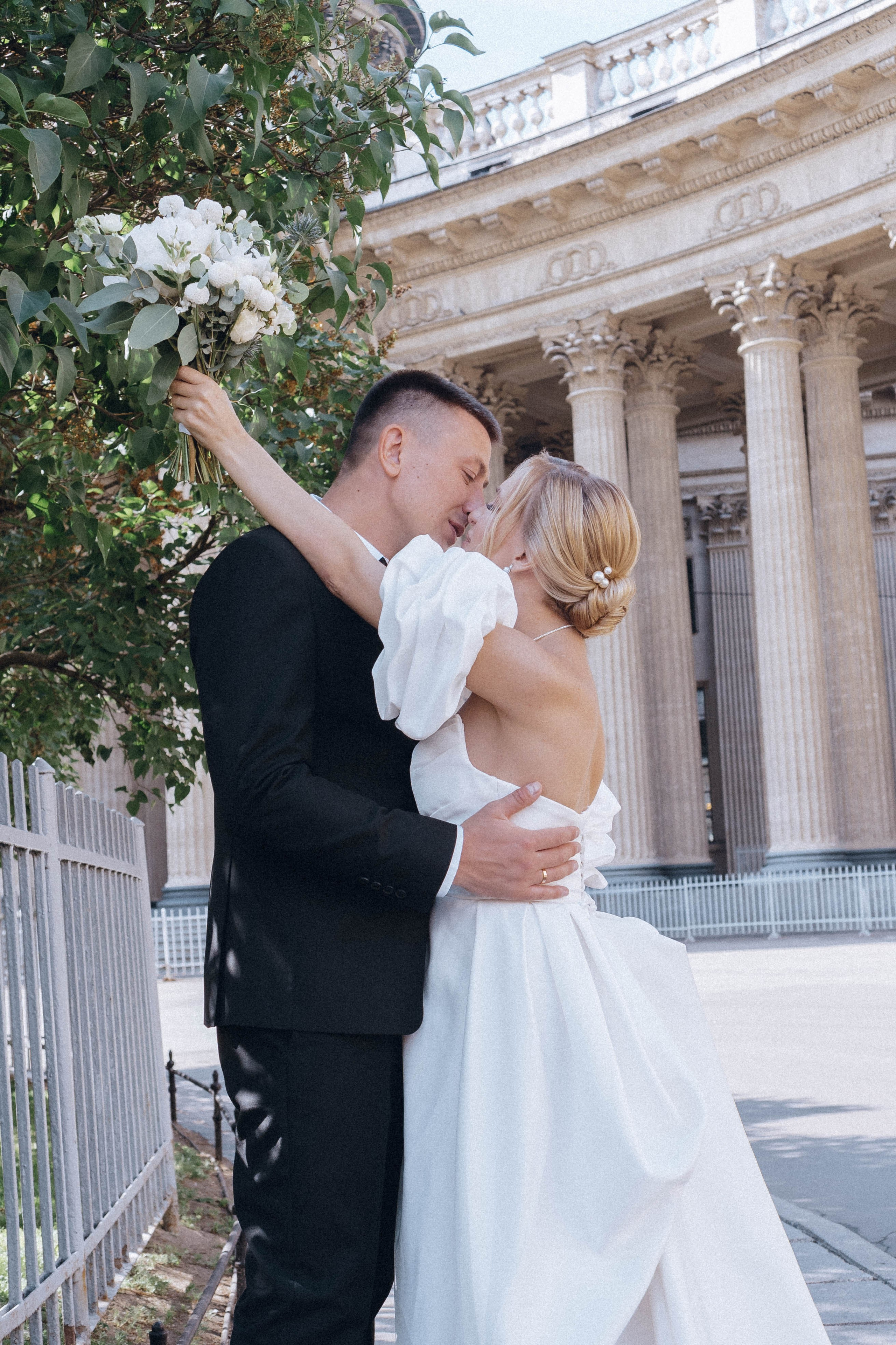 СВАДЕНБНАЯ СЬЕМКА НА КАТЕРЕ ПО КАНАЛАМ САНКТ-ПЕТЕРБУРГА И В АКВАТОРИИ НЕВЫ. Профессиональный фотограф, Санкт-Петербург — Виктория Богомолова