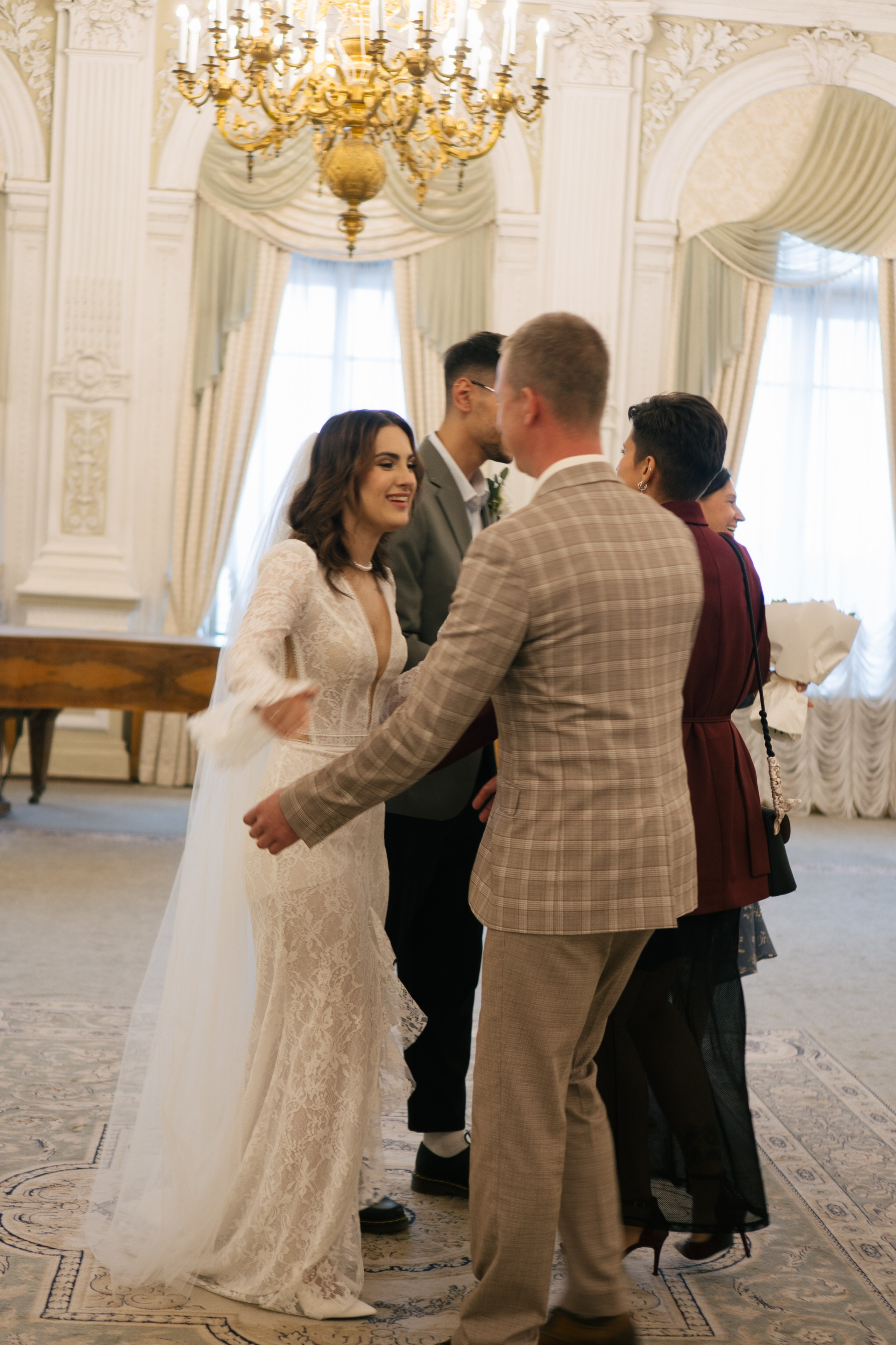 СЪЁМКИ В ПЕРВОМ ДВОРЦЕ ПРОГУЛКА И СТУДИЯ. Профессиональный фотограф, Санкт-Петербург — Виктория Богомолова