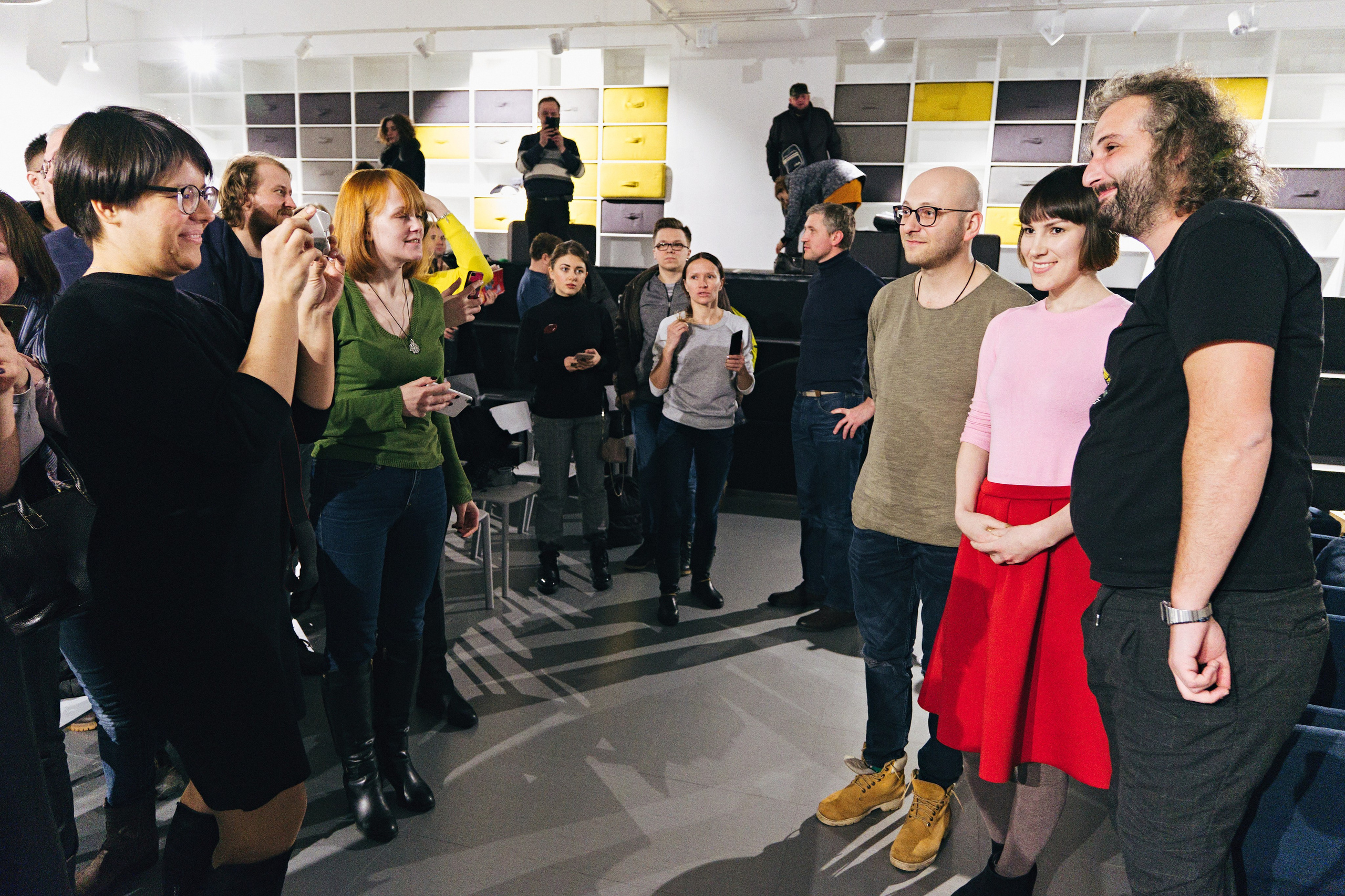 Репортажная фотосъёмка пресс-конференции группы Mgzavrebi в СПб. Семейные и свадебные фотосессии в СПб, в студии, на улице, на природе