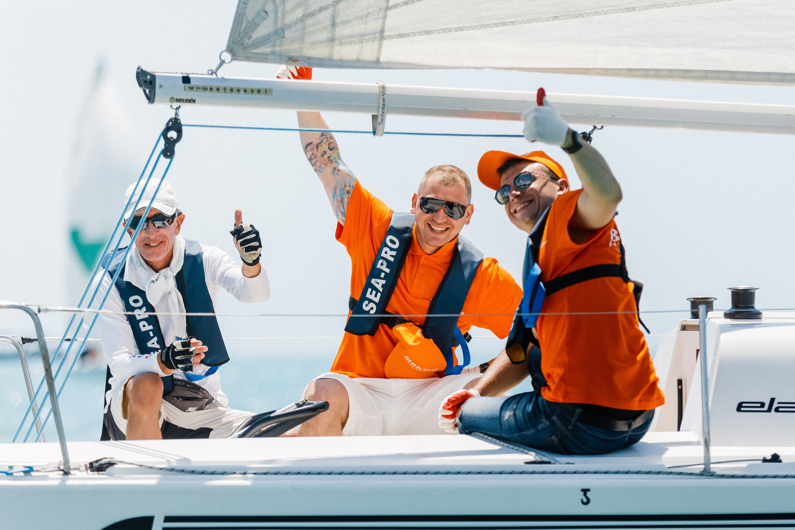 Корпоратив компании Винсент. Парусная регат. (Россия. Сочи 2022). Фотограф в Сочи, Репортажный фотограф Виктор Кочков-Филатов