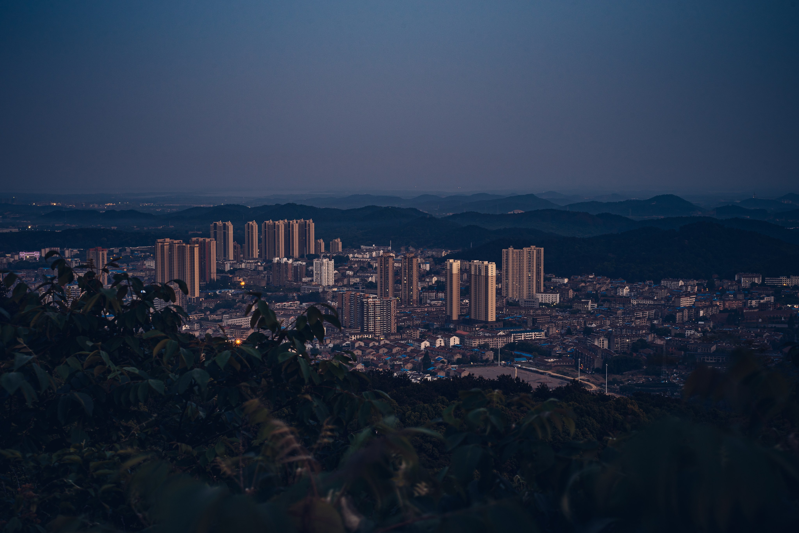 Рекламный фотограф из Гуанчжоу: путешествие по Уханю через объектив камеры. Коммерческий и предметный фотограф в Гуанчжоу Коваленко Александр