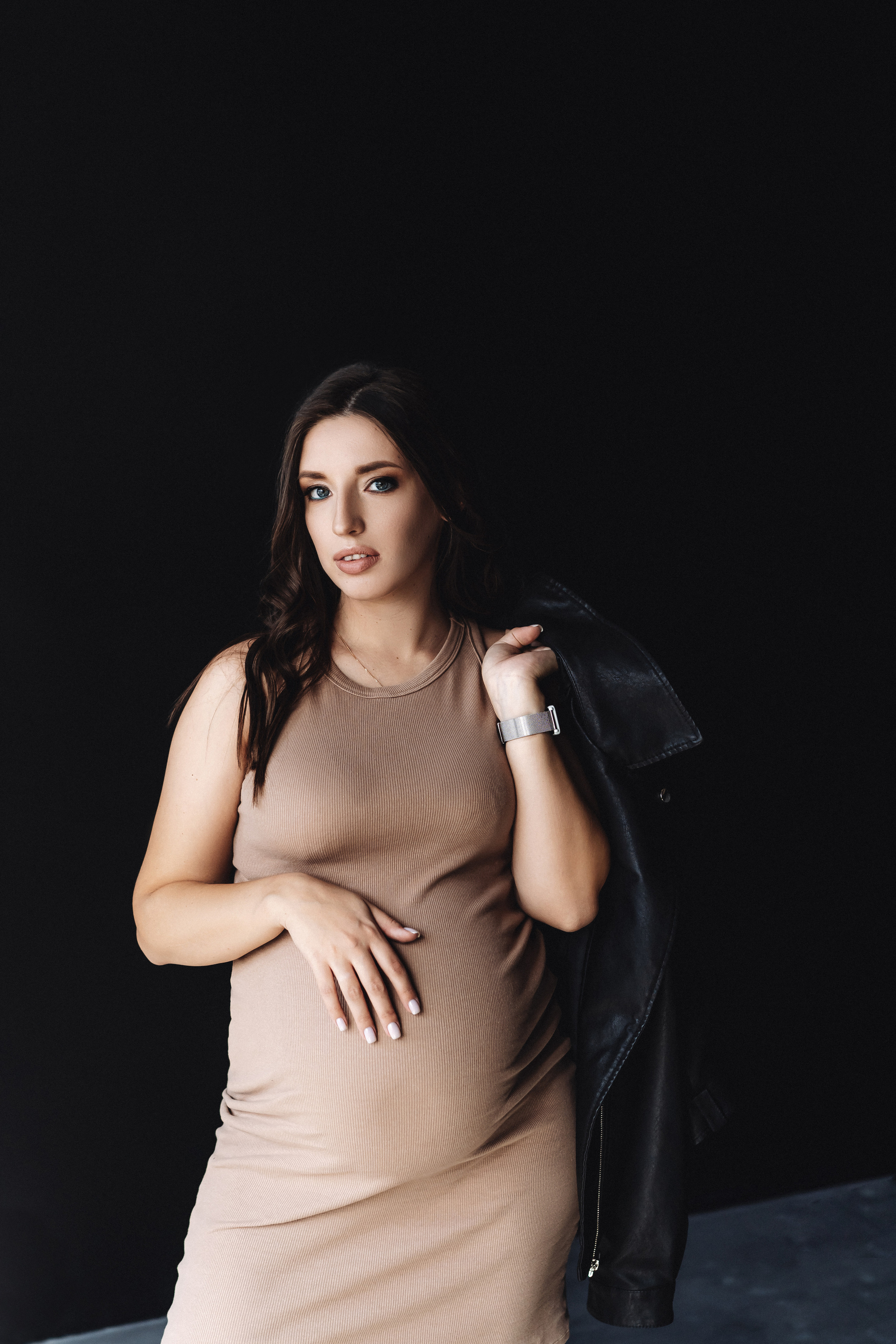 В студии. Семейный и контент фотограф в Красноярске Власова Екатерина