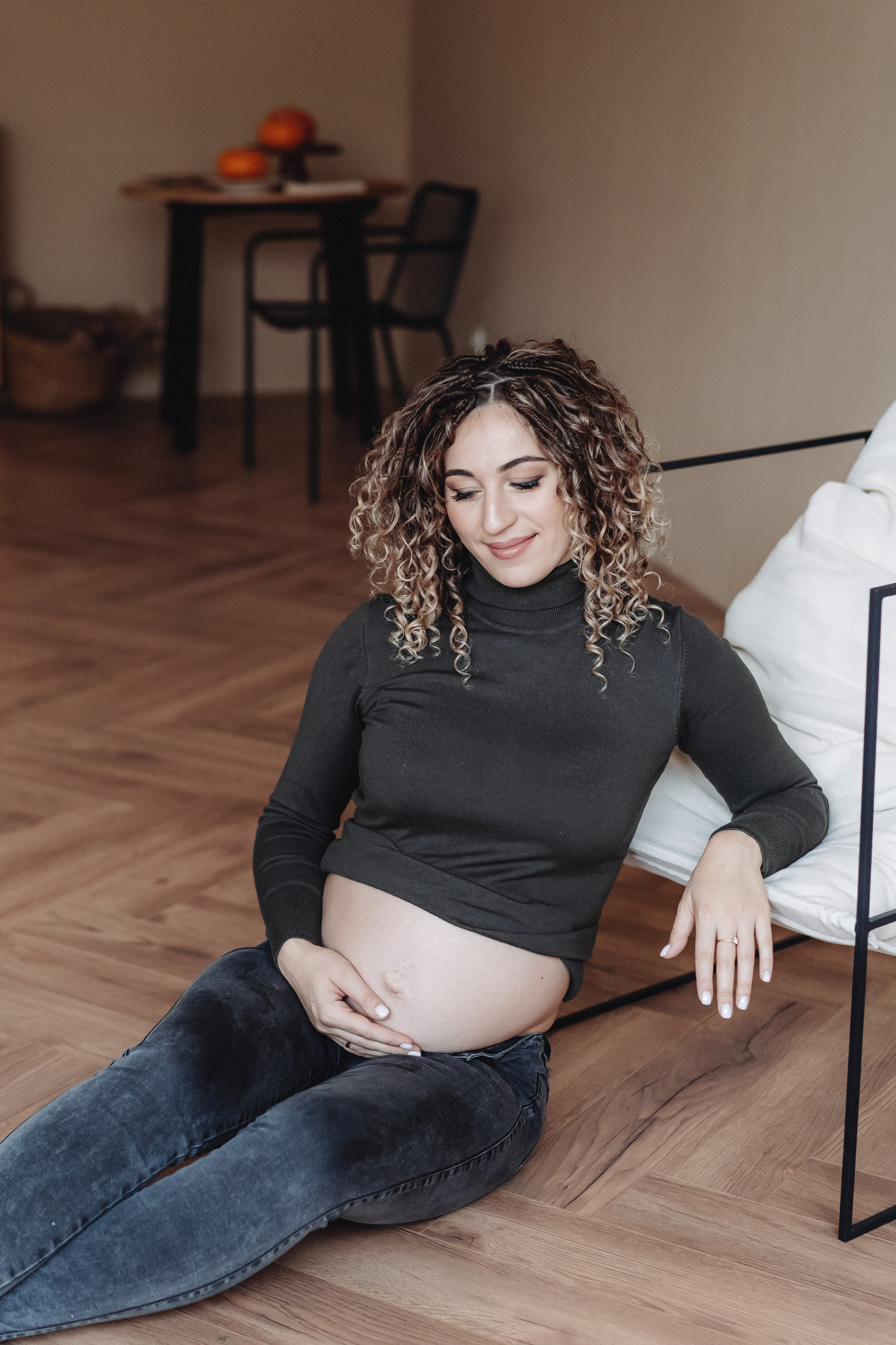 В студии. Семейный и контент фотограф в Красноярске Власова Екатерина