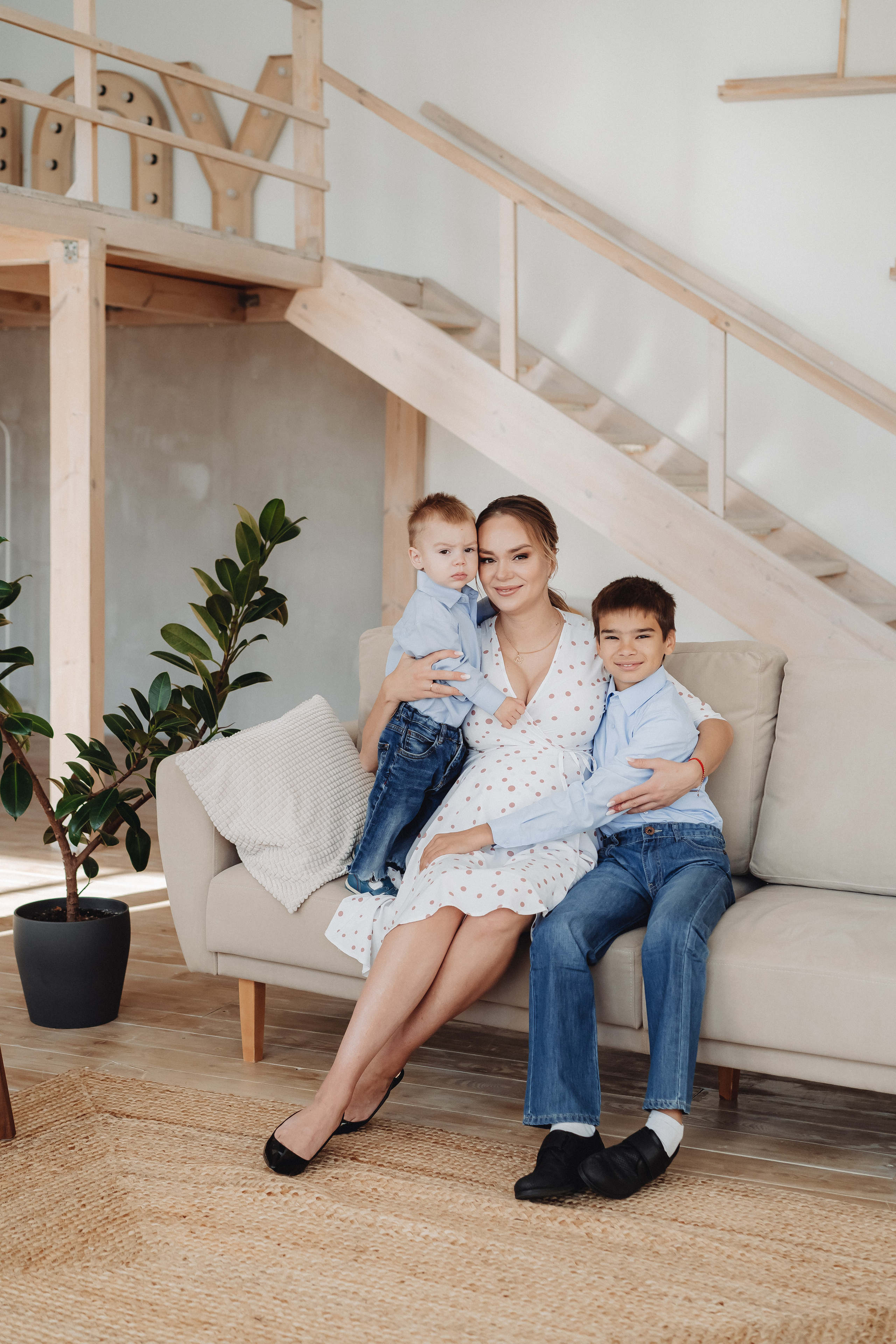 В студии и дома. Семейный и контент фотограф в Красноярске Власова Екатерина