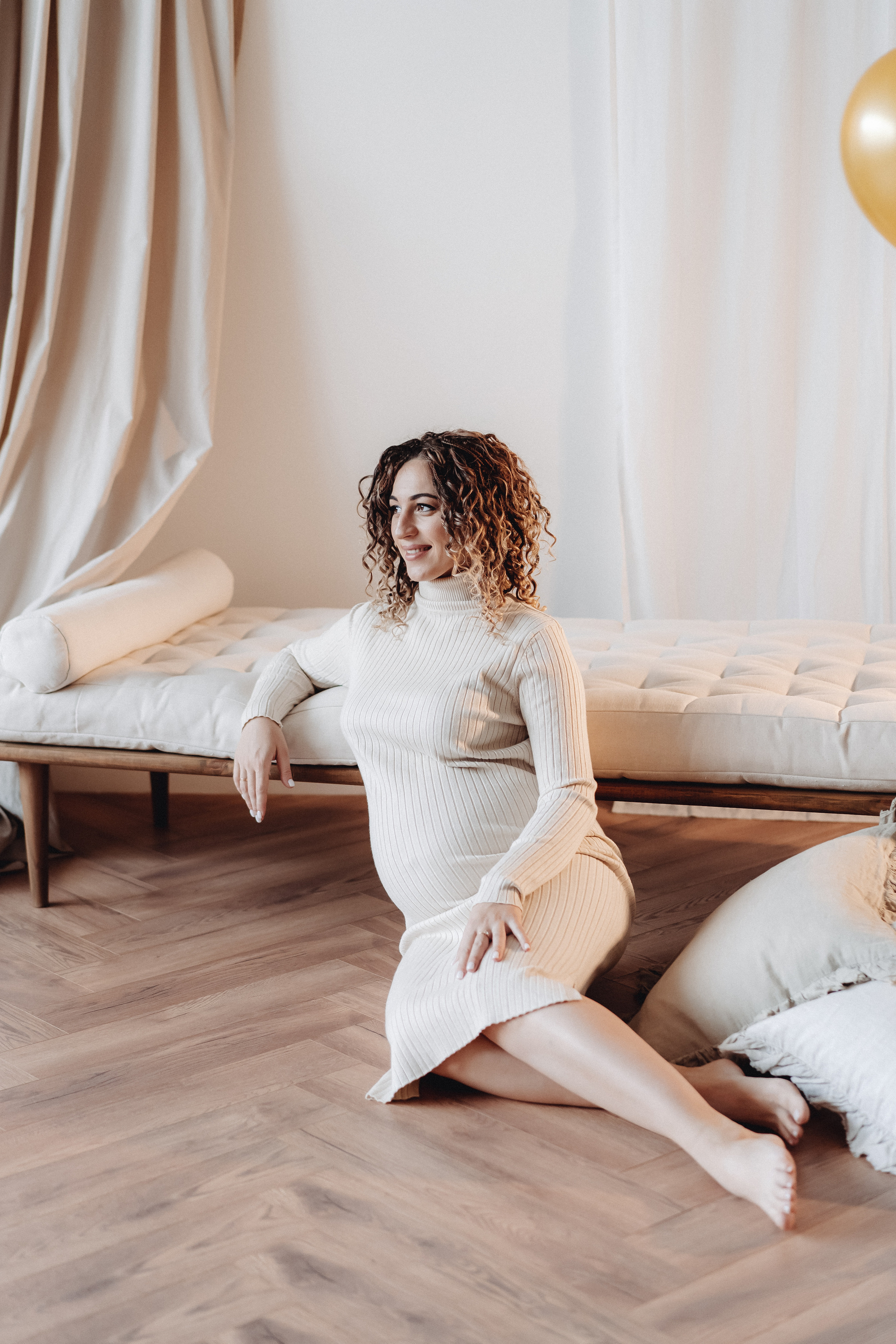 В студии. Семейный и контент фотограф в Красноярске Власова Екатерина