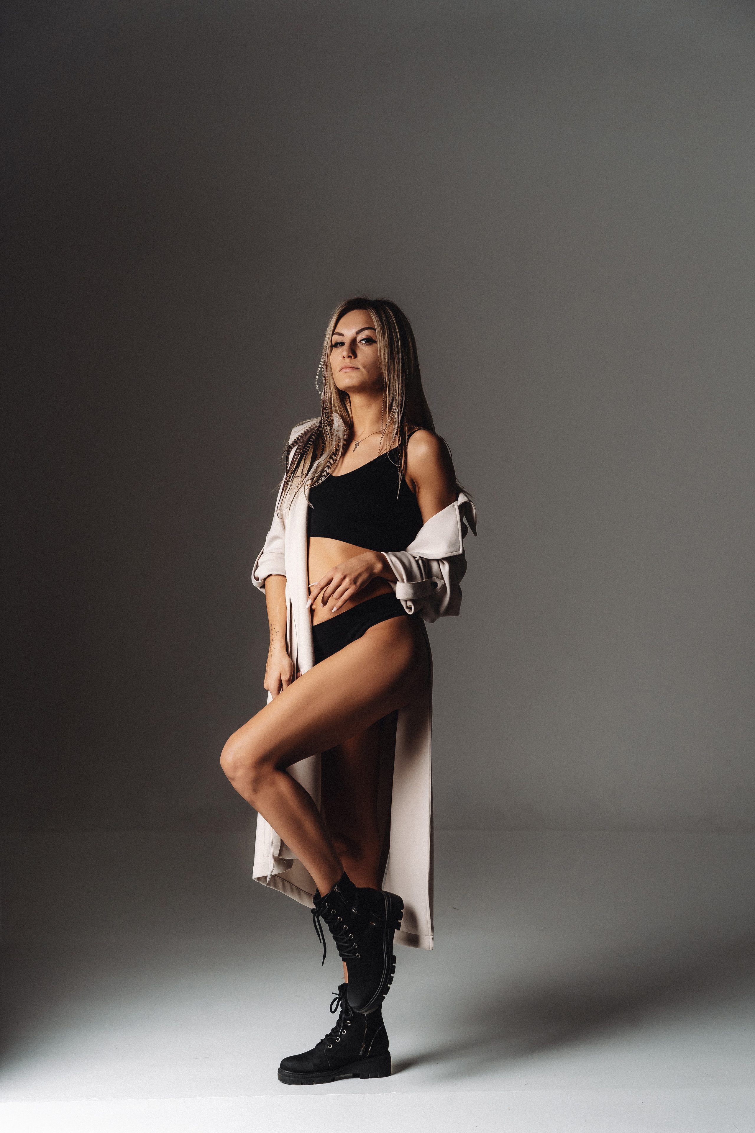 В студии. Семейный и контент фотограф в Красноярске Власова Екатерина