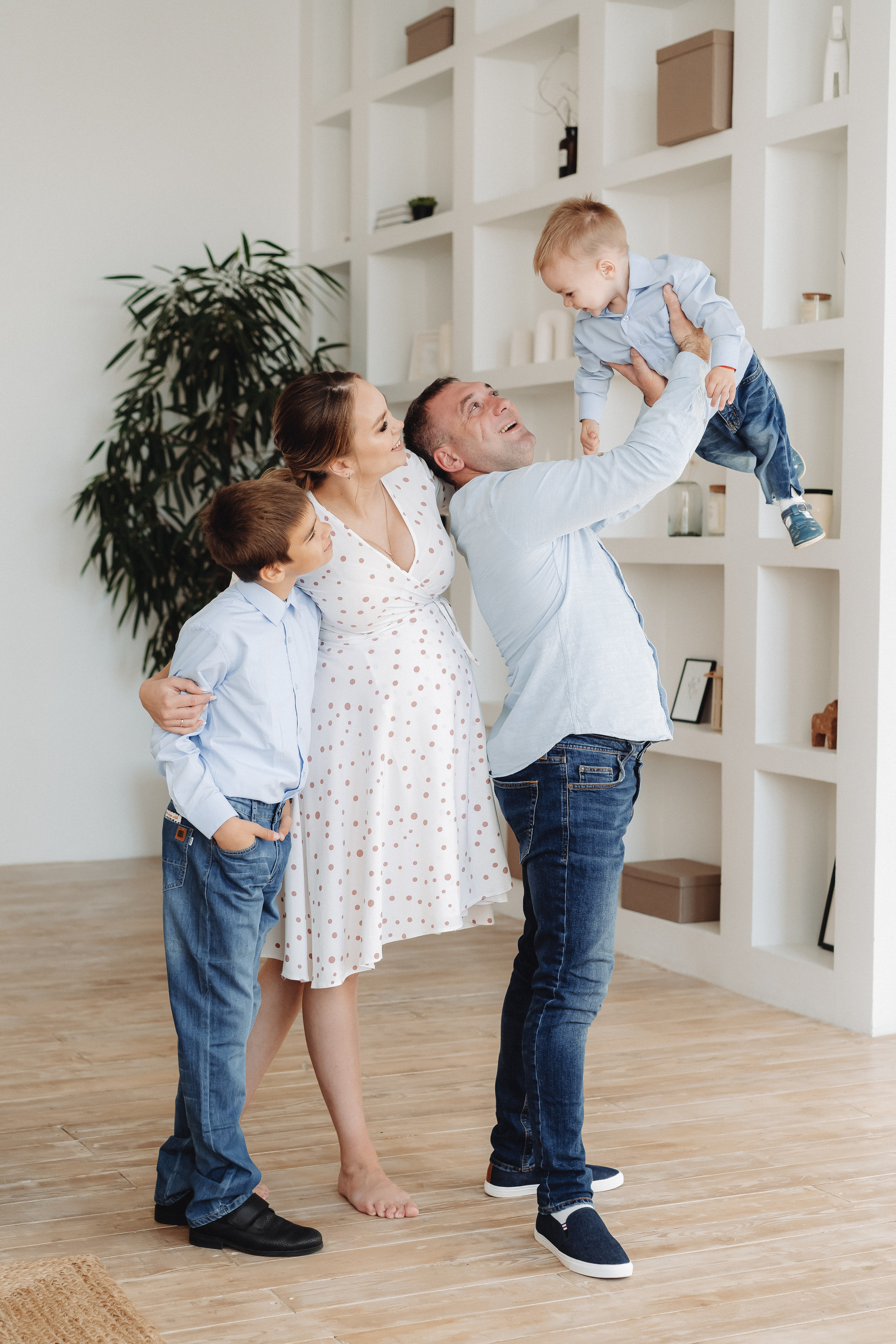 В студии и дома. Семейный и контент фотограф в Красноярске Власова Екатерина