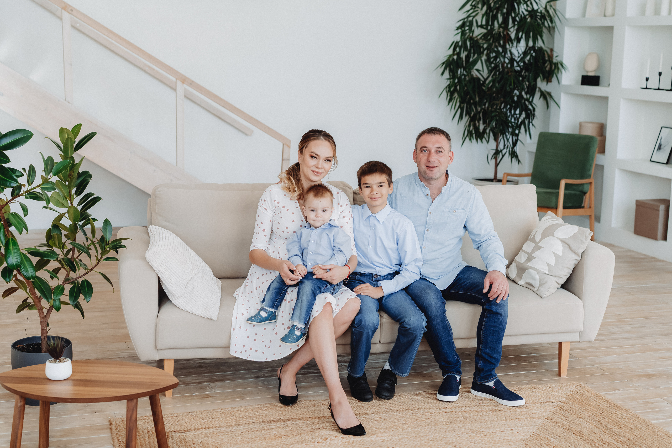 В студии и дома. Семейный и контент фотограф в Красноярске Власова Екатерина