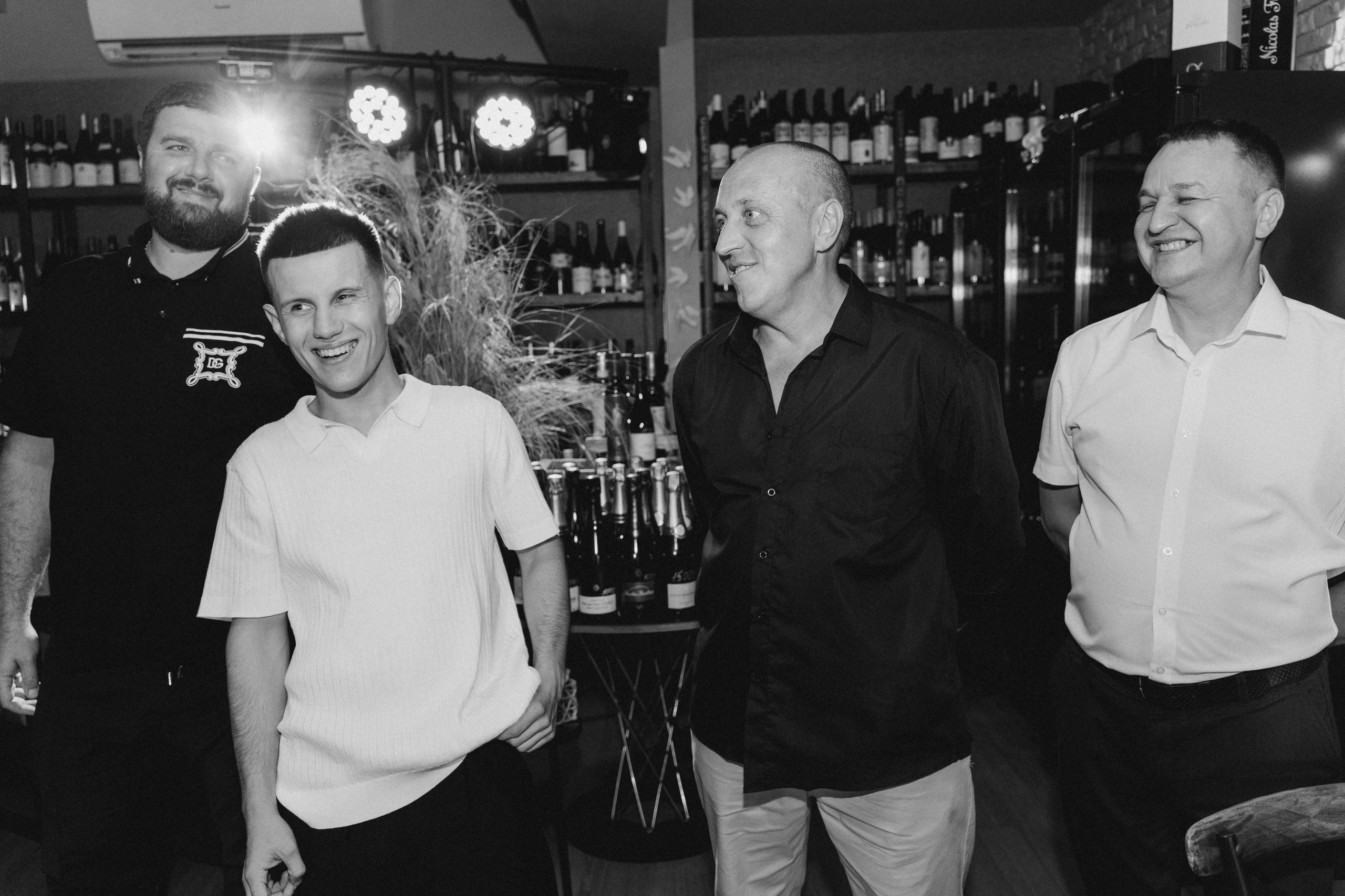 Свадьба Анастасии и Евгения, Картинная галерея, прогулка в лесу. Ресторан «Хлеб и Винотека». Свадебный фотограф в Тамбове Павел Четвертков