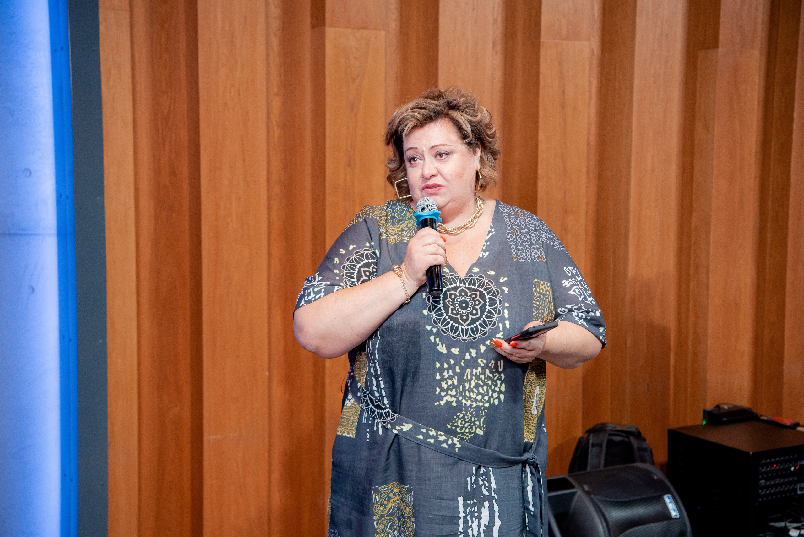 140 Школа. Вручение и Банкет. Сити Холл. Фотограф в Волгограде и Волжском Александр Горбань