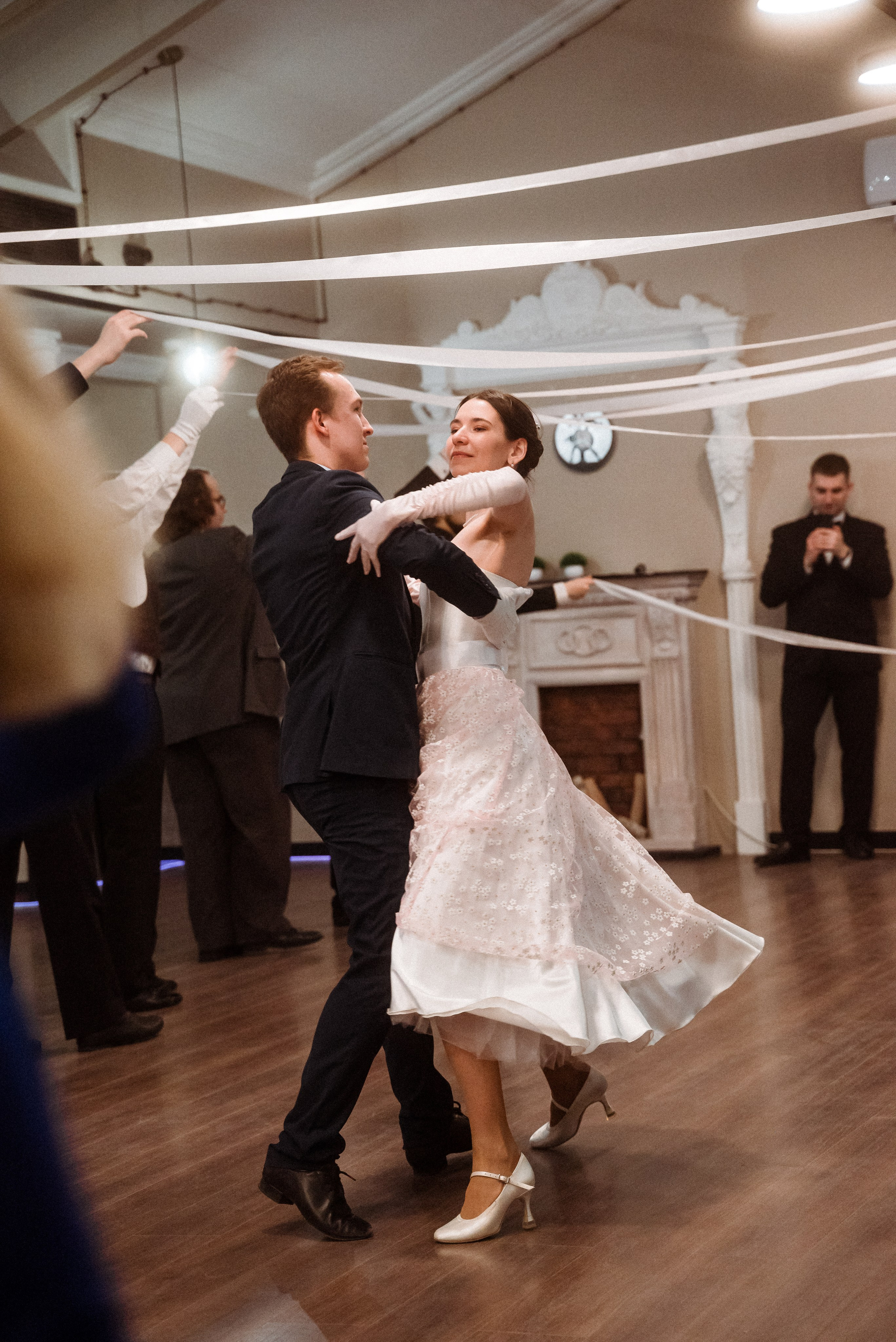 Танцевальный вечер школы «Реверанс». Портретный фотограф в СПб Степан Клеменче