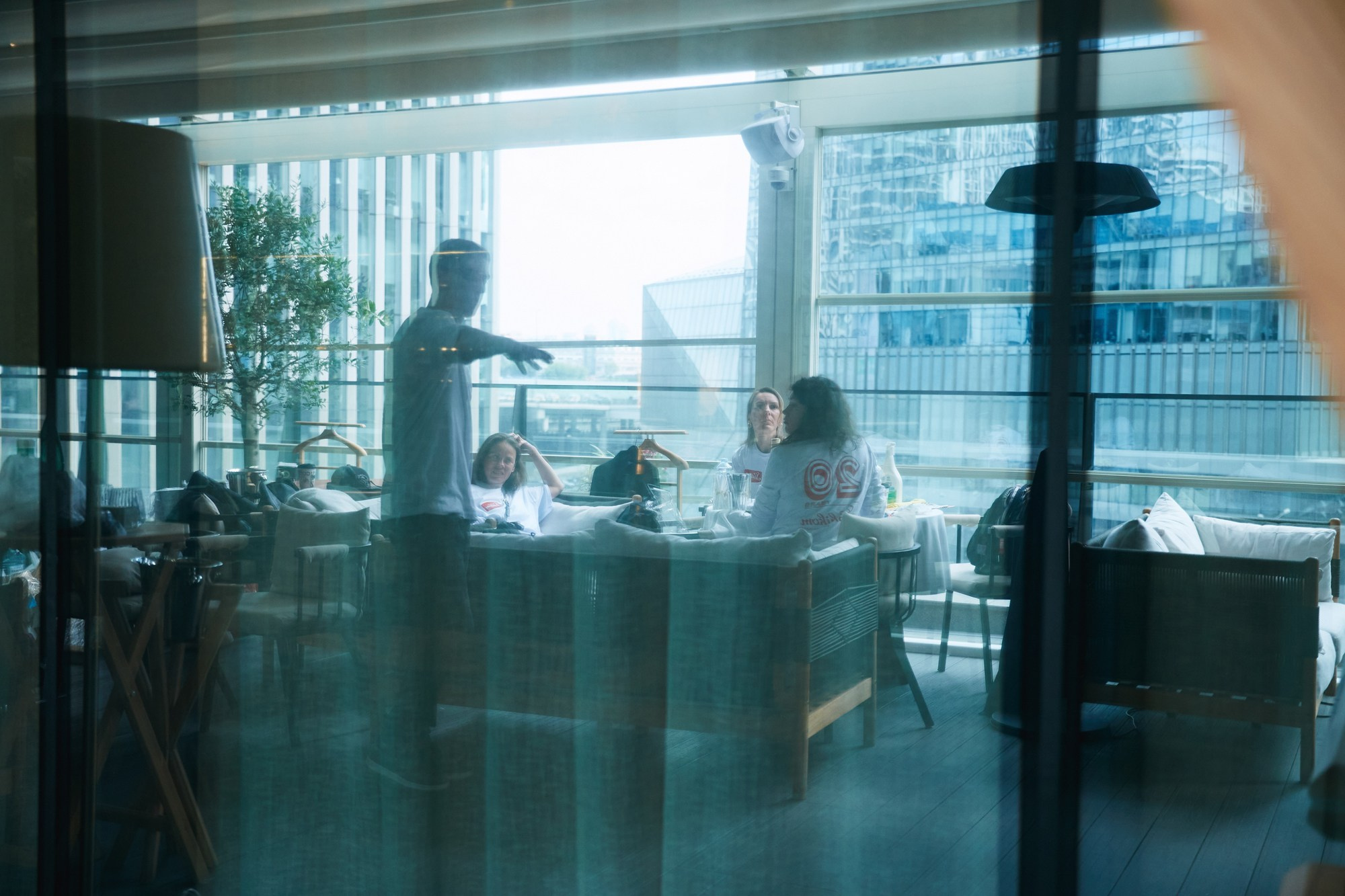 Кофе, скотч и магия. Организаторы — не профессия. Это диагноз. Татьяна Фомичева. Репортажный и светский фотограф в Москве