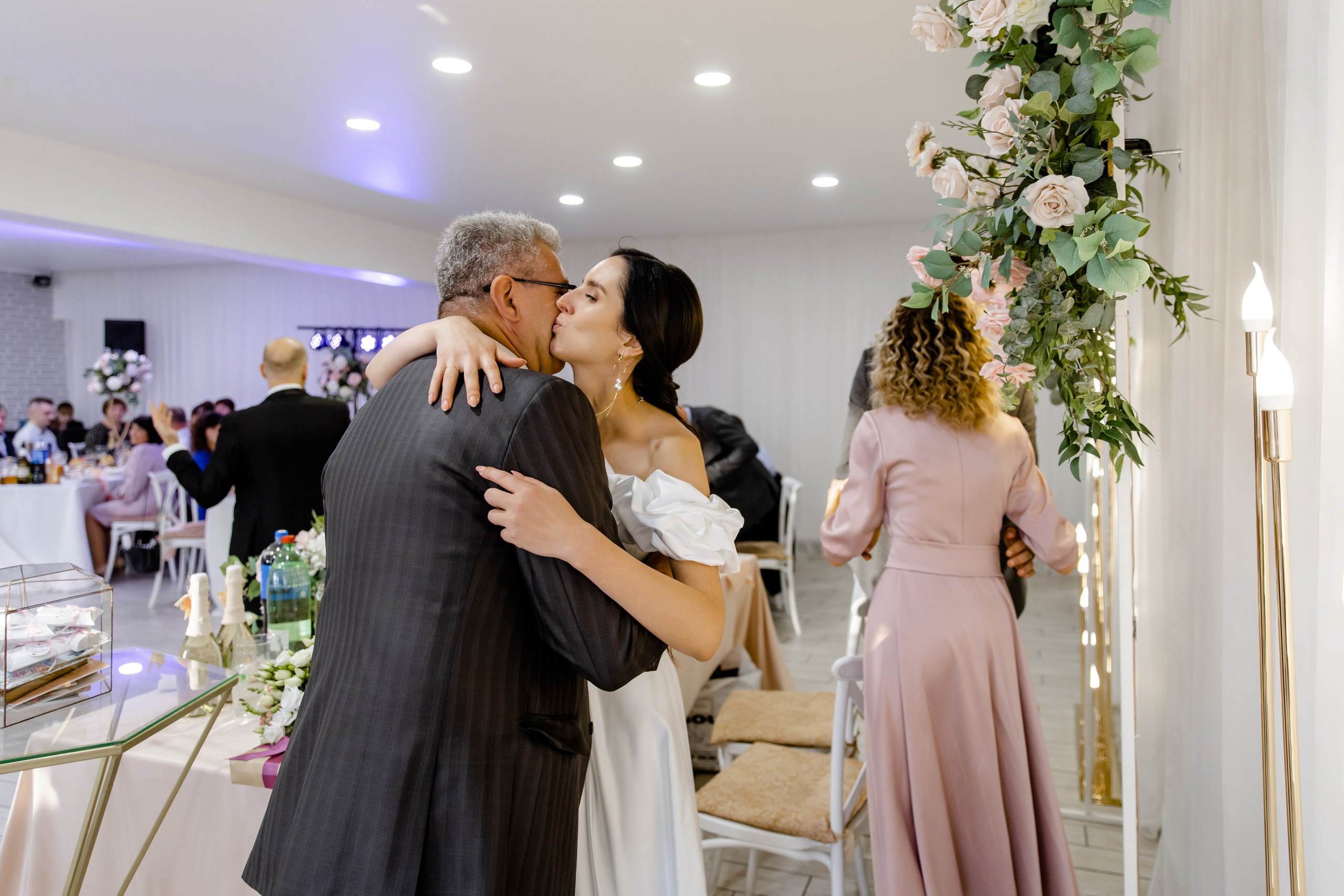 Свадебный день Сергея и Наташи. Свадебный фотограф Анна Бабахина