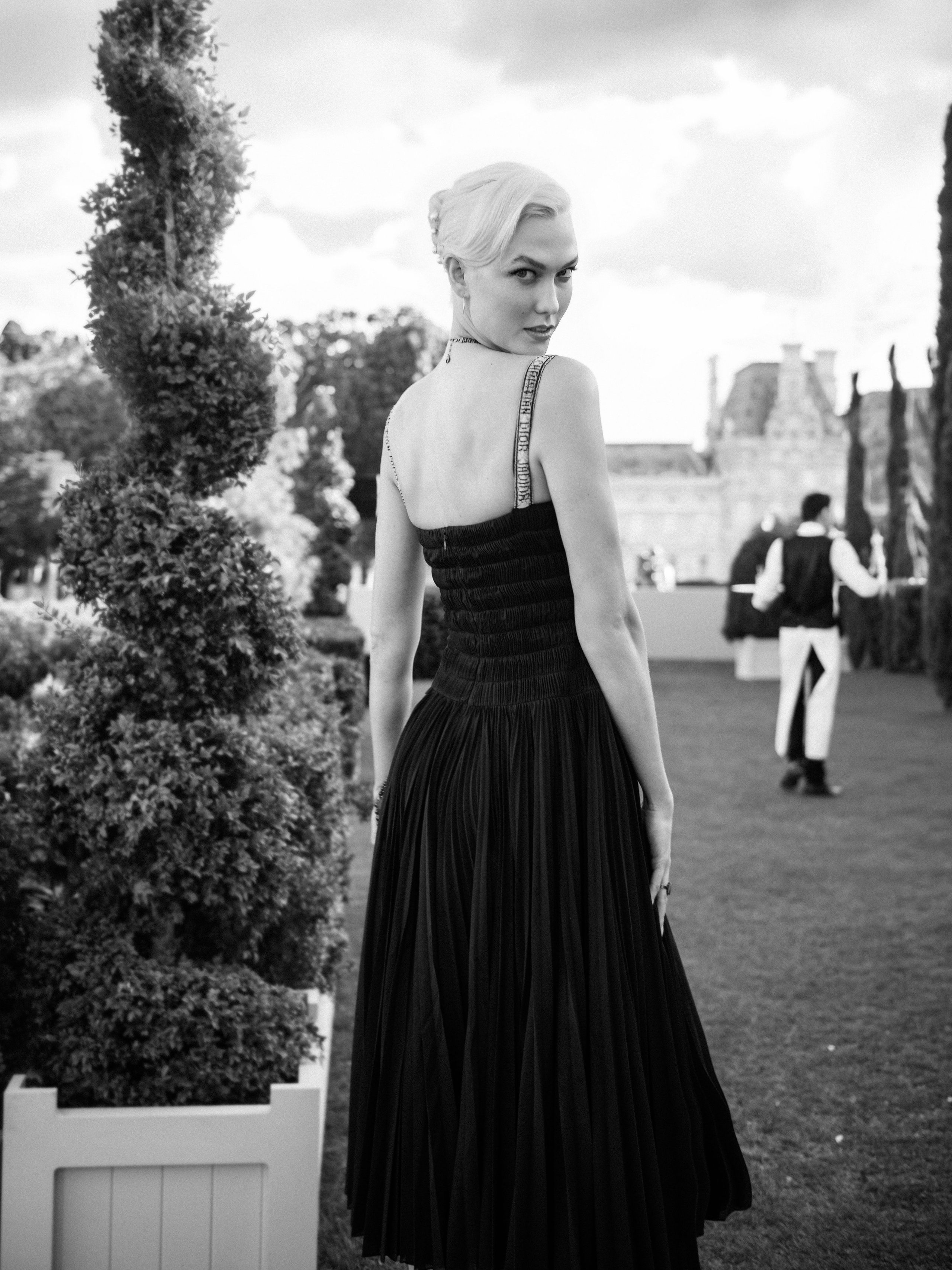 KARLIE KLOSS / DIOR for ELLE. Фотограф Andre Boyakov