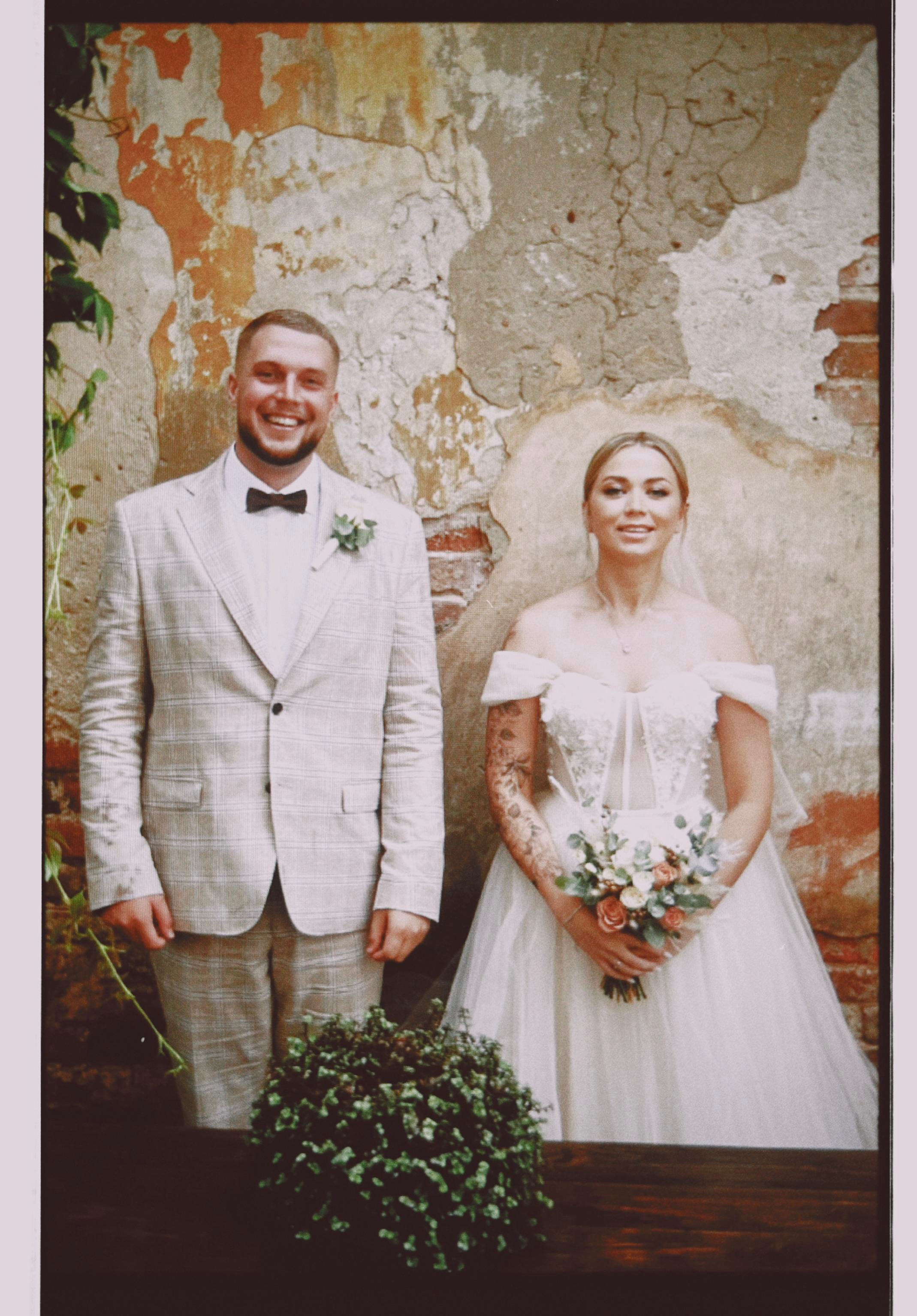 Пленочный Анонс Wedding day Игорь и Алена. Свадебный фотограф Колесников Антон