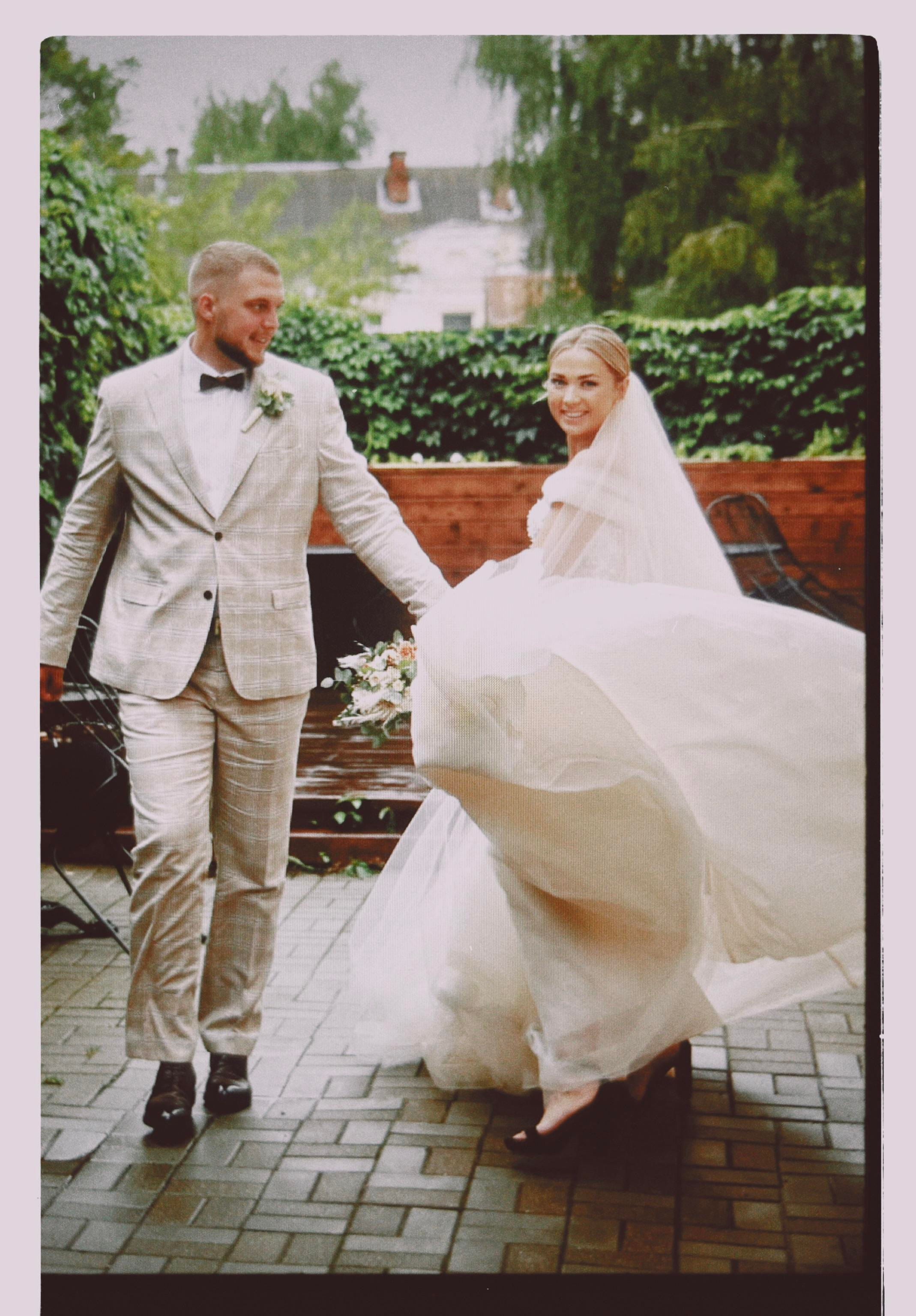 Пленочный Анонс Wedding day Игорь и Алена. Свадебный фотограф Колесников Антон