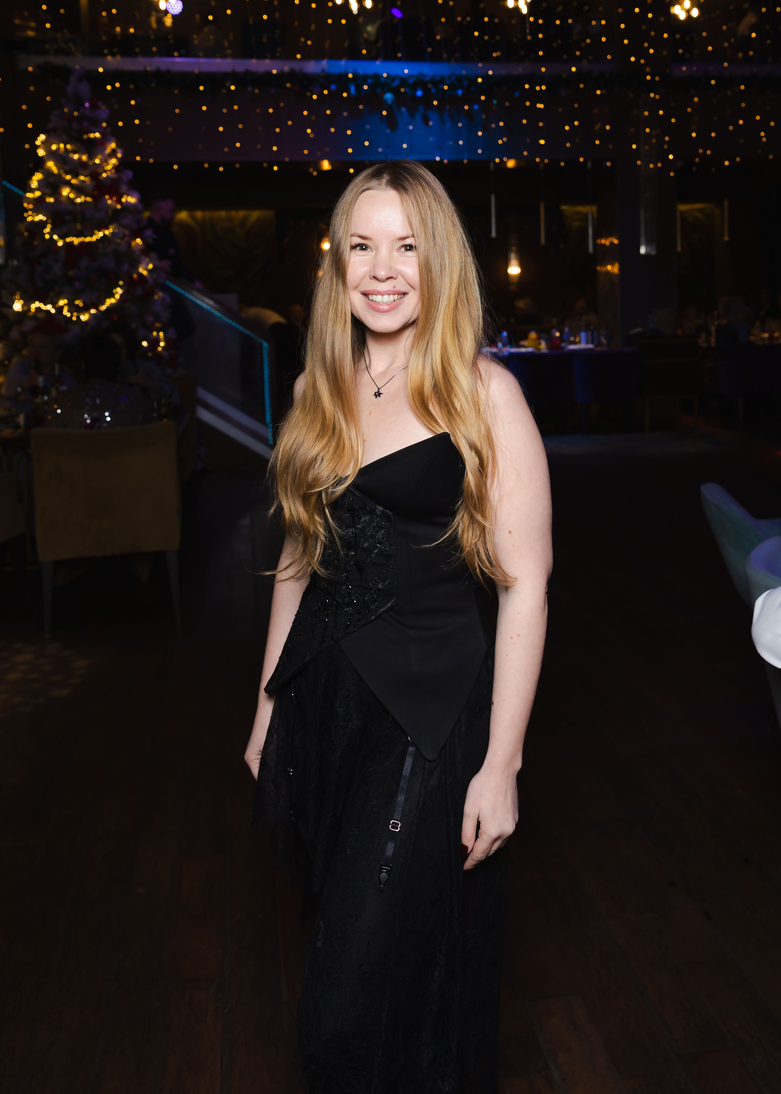 Предновогодка кипарис 2025. ФОТОГРАФ ВИНОГРАДОВА ДАРЬЯ