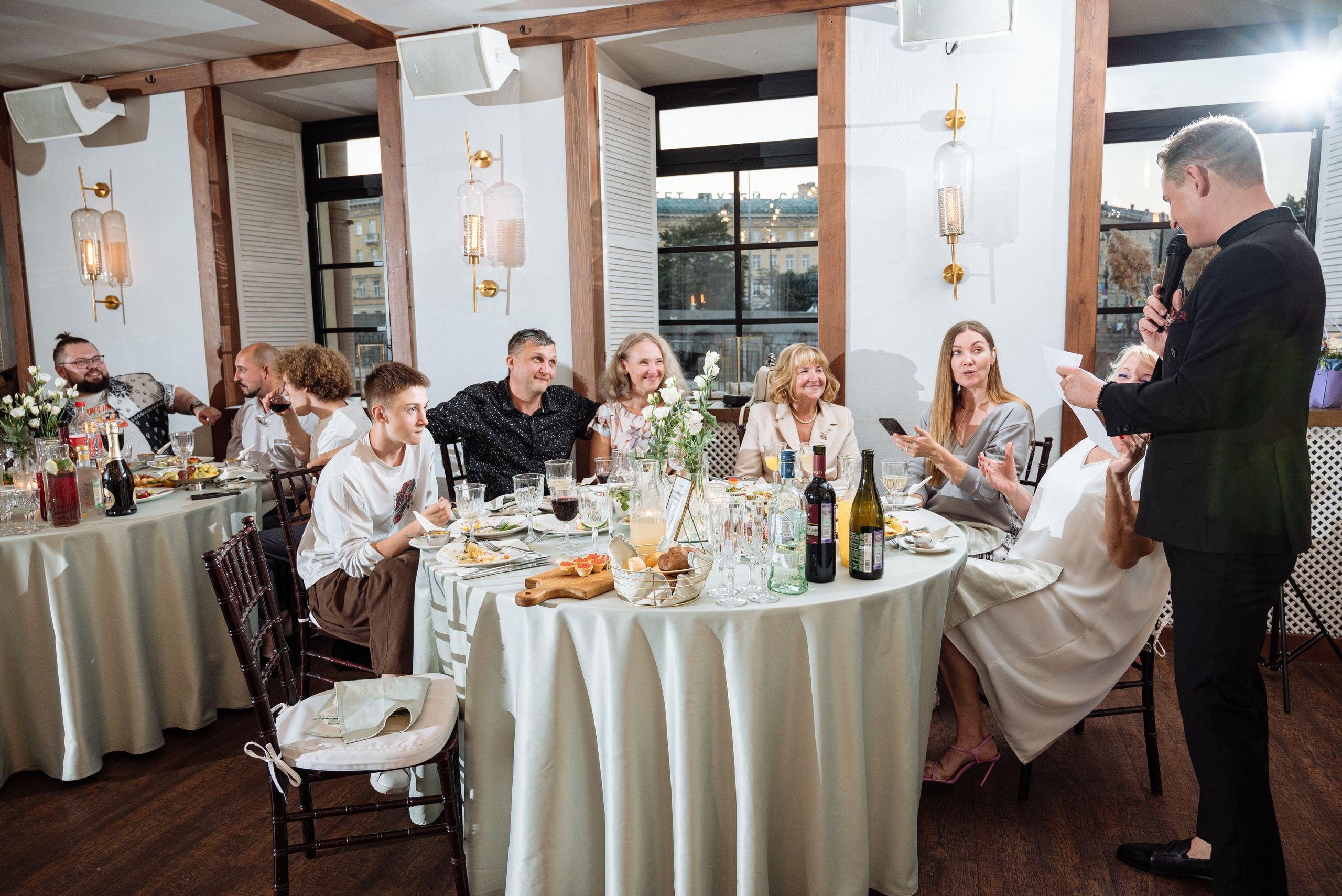 Свадьба в Санкт-Петербурге. Анастасия Петрович фотограф, фотокорреспондент в Москве и Санкт-Петербурге. Фотосъёмка репортажа, мероприятия, корпоративная съёмка, контент