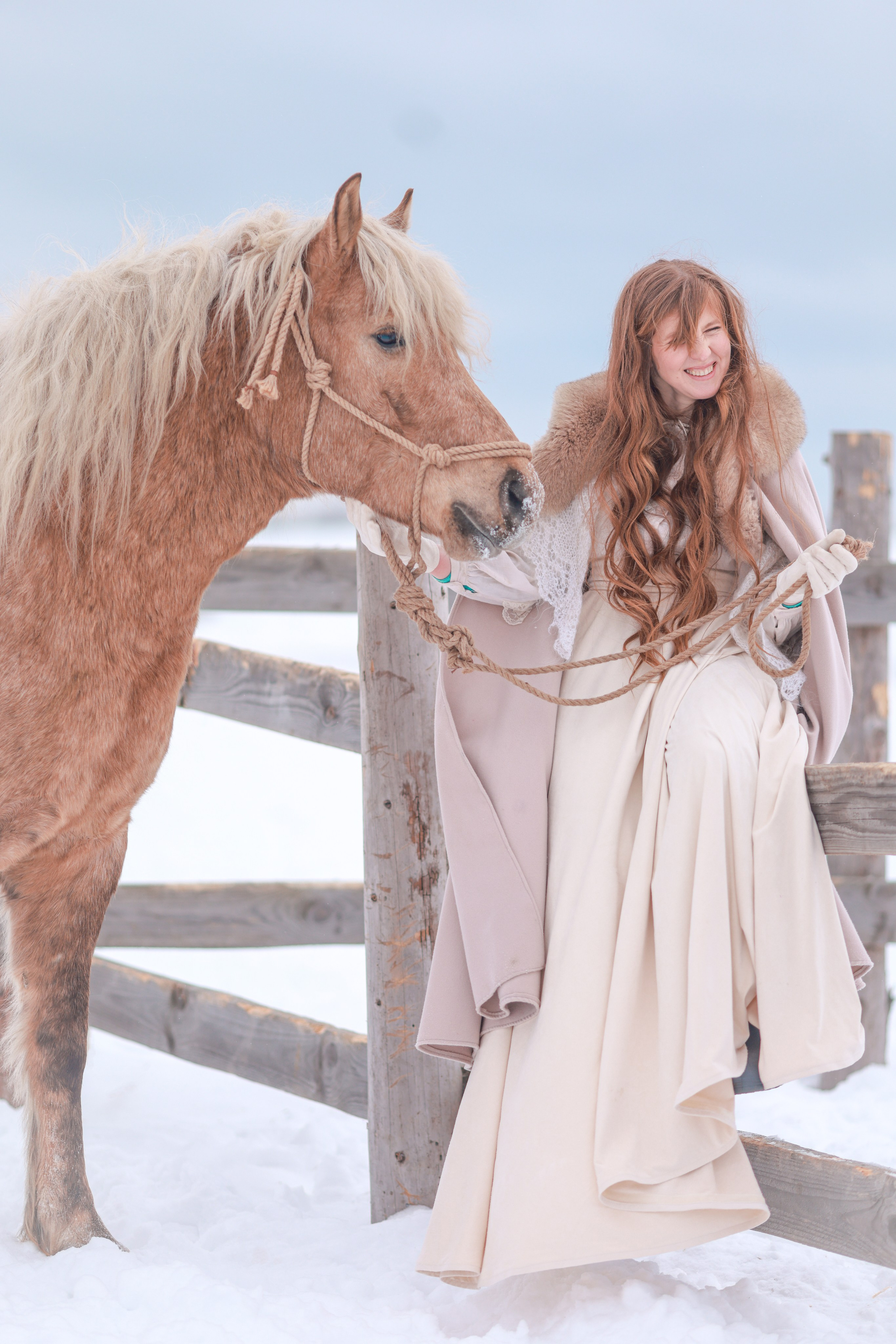 Благотворительная фотосессия в приюте для лошадей "Шанс на жизнь". Фотосессии с лошадьми