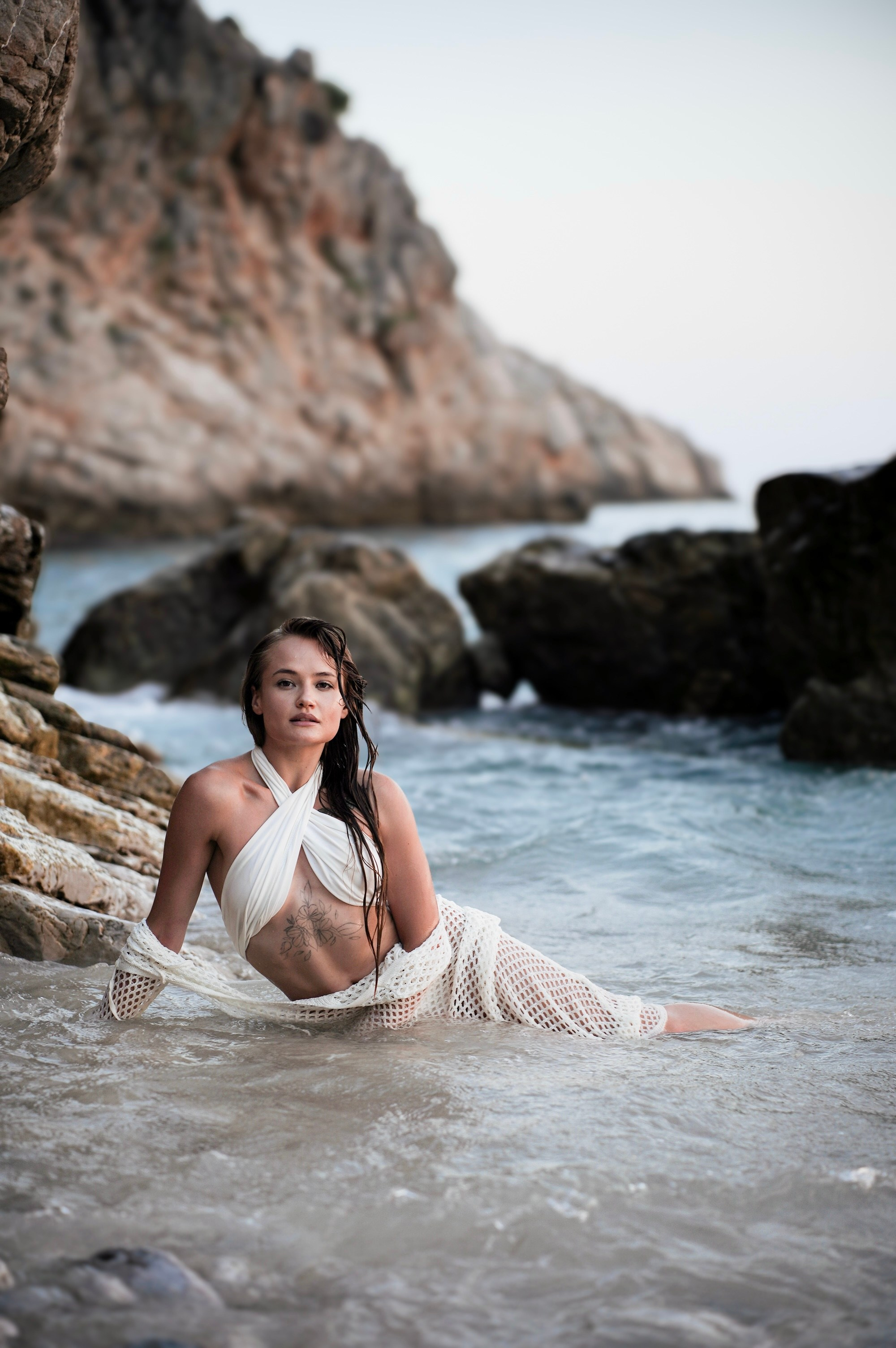 Индивидуальные фото на побережье Стамбула — стильная фотосессия.