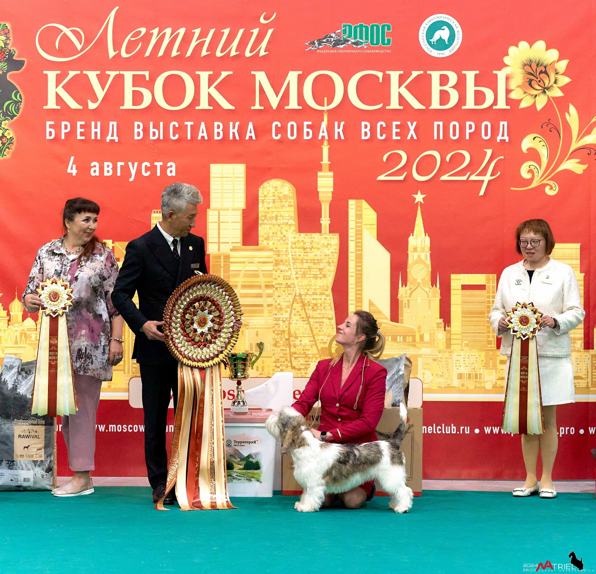 Съемка на выставке в Крокус