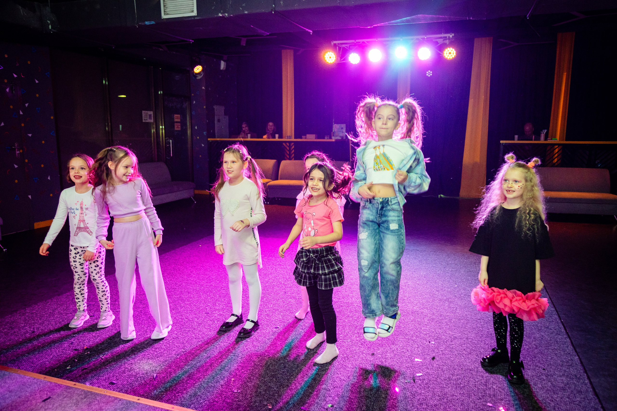 Алисе 7 лет. Детский фотограф видеограф в Хабаровске Михаил Орлов