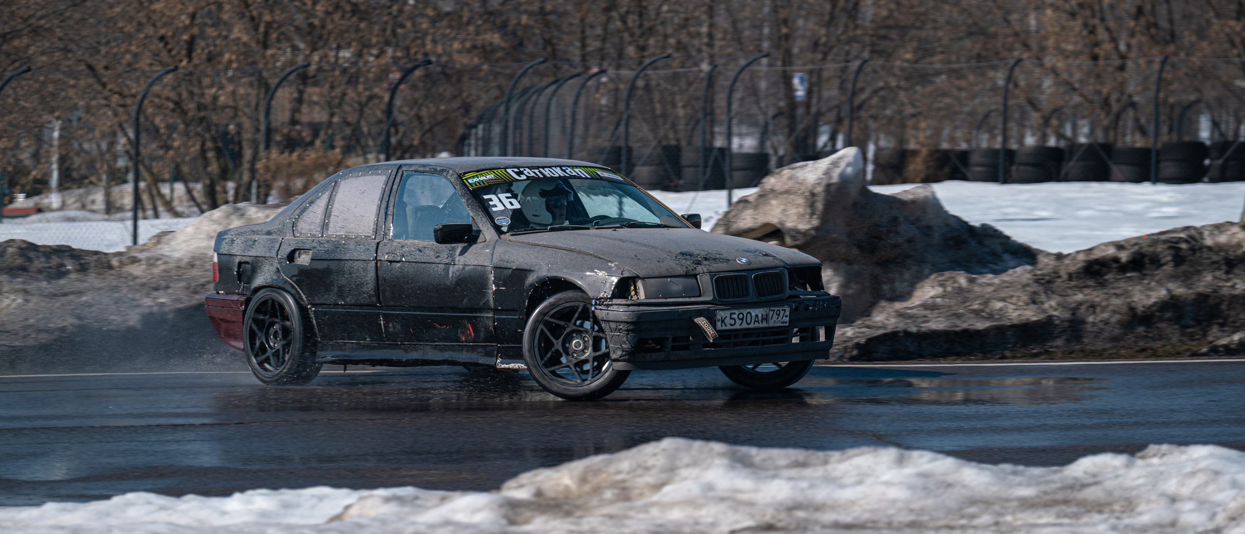 Спортивная автомобильная съемка. Malenkyia