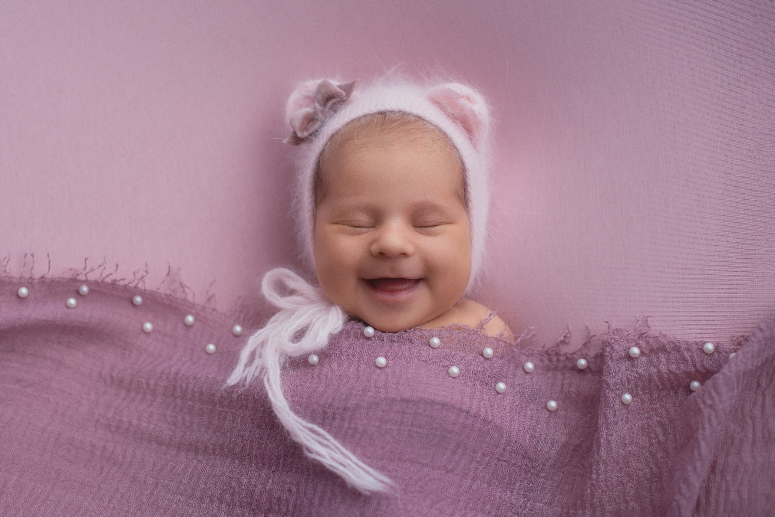 Фотосъемка новорожденного. Фотограф беременности, новорожденных и детей до года в Челябинске Волк