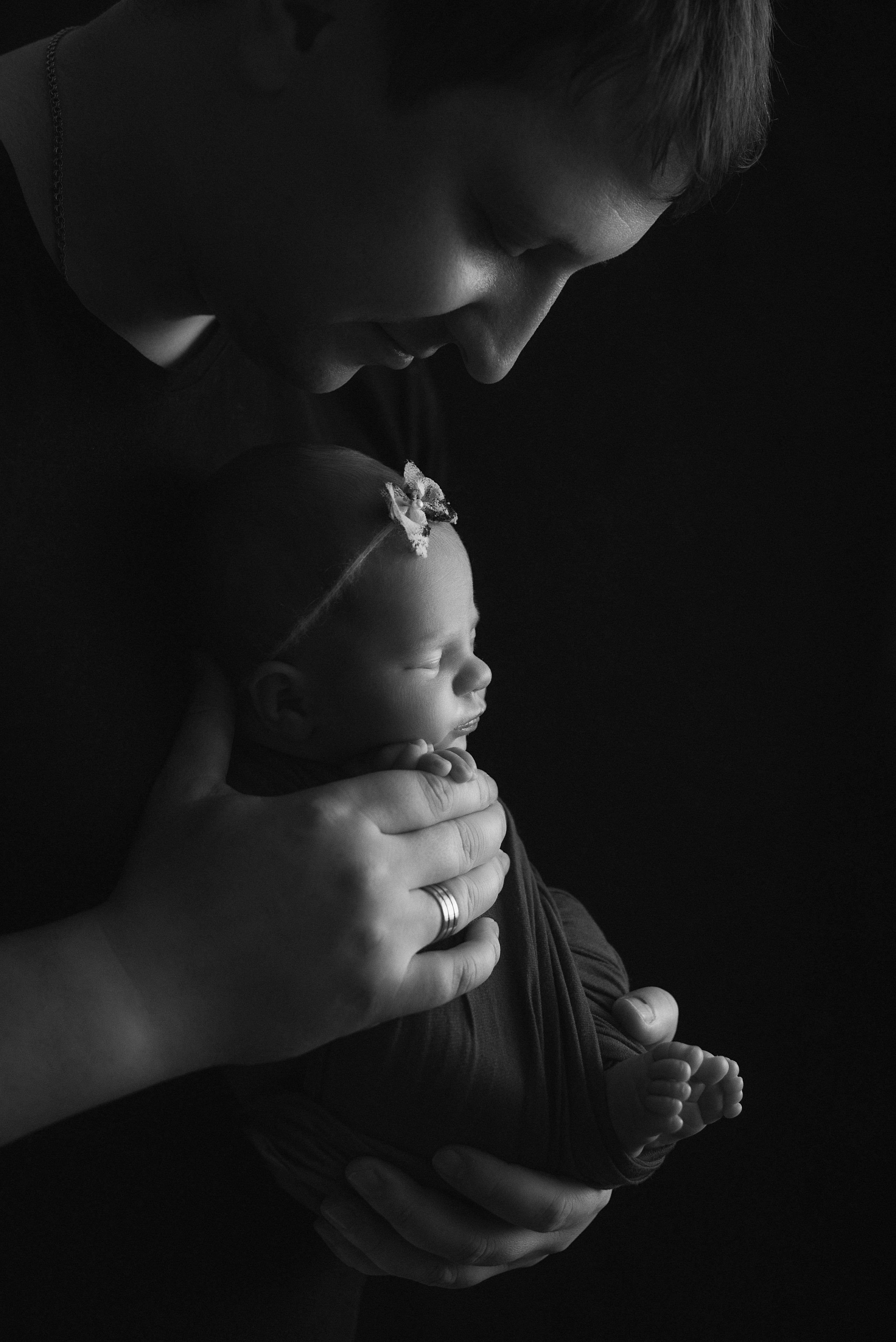 Фотосъемка новорожденного. Фотограф беременности, новорожденных и детей до года в Челябинске Волк