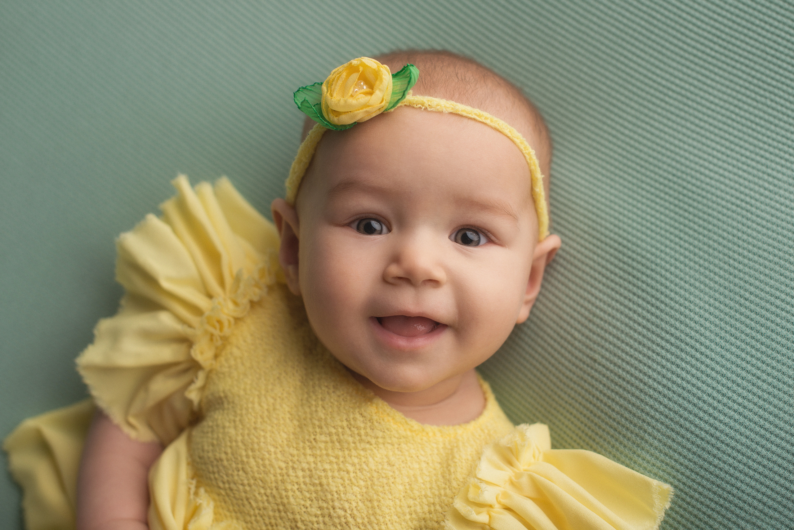 Детская фотосъемка. Фотограф беременности, новорожденных и детей до года в Челябинске Волк