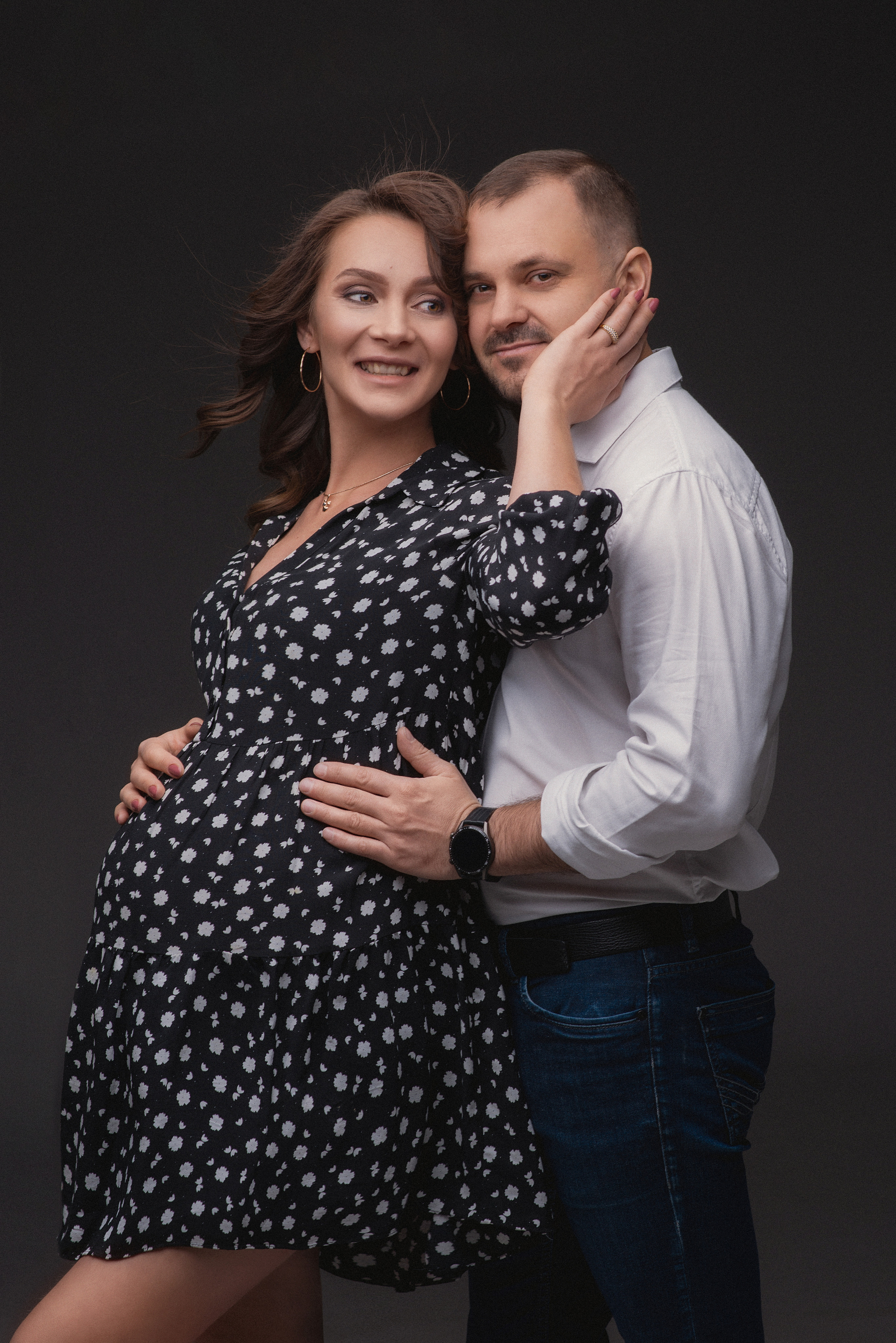 Фотосъемка беременности. Фотограф беременности, новорожденных и детей до года в Челябинске Волк