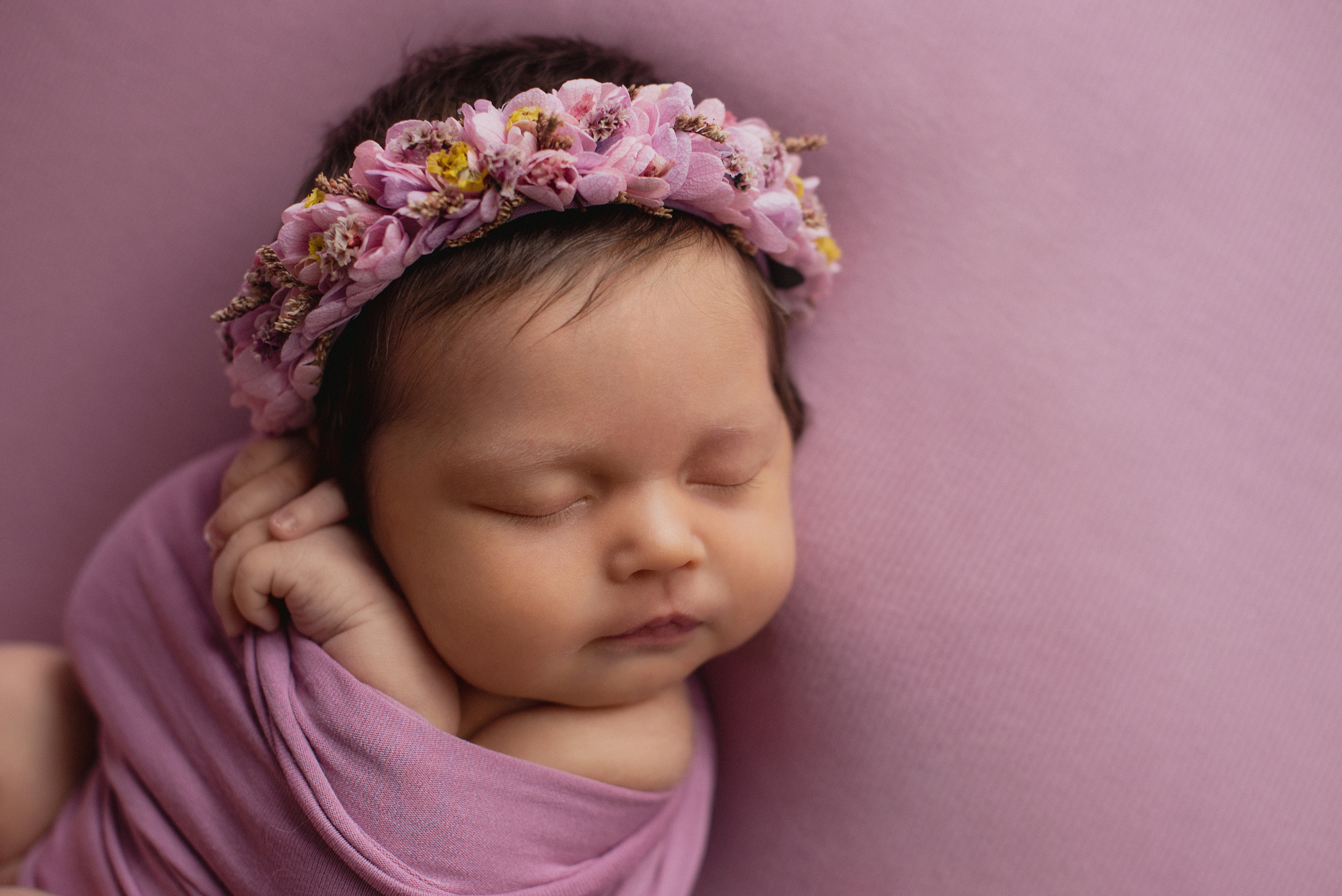 Фотосъемка новорожденного. Фотограф беременности, новорожденных и детей до года в Челябинске Волк