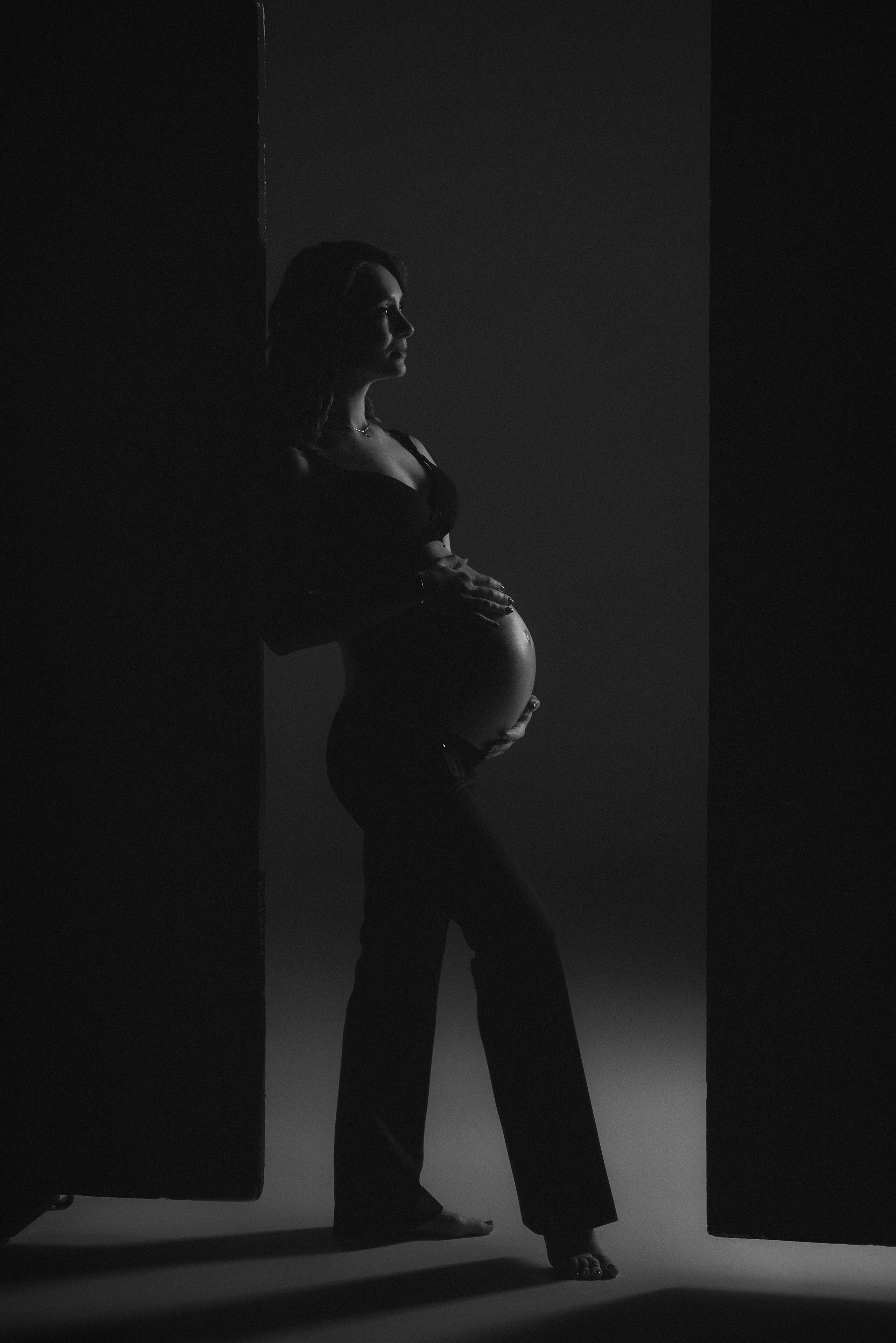 Фотосъемка беременности. Фотограф беременности, новорожденных и детей до года в Челябинске Волк