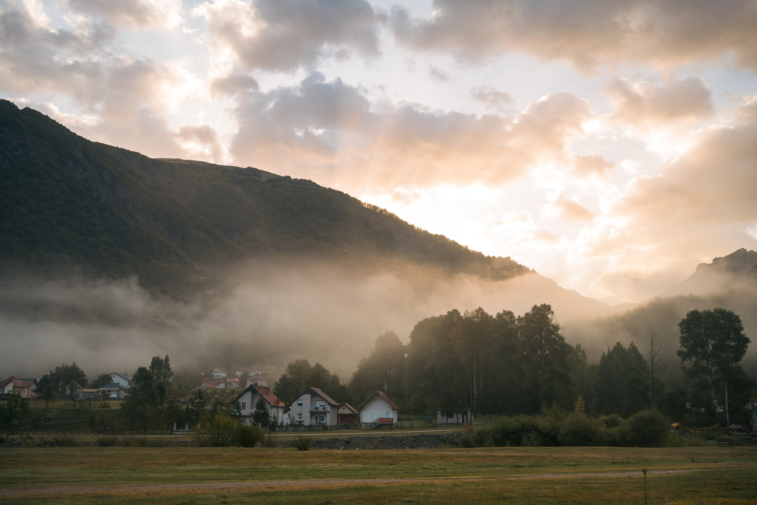 ДОЛИНА ГРЕБАЙЕ. ЧЕРНОГОРИЯ. Фотограф в Белграде Чугреева Елена