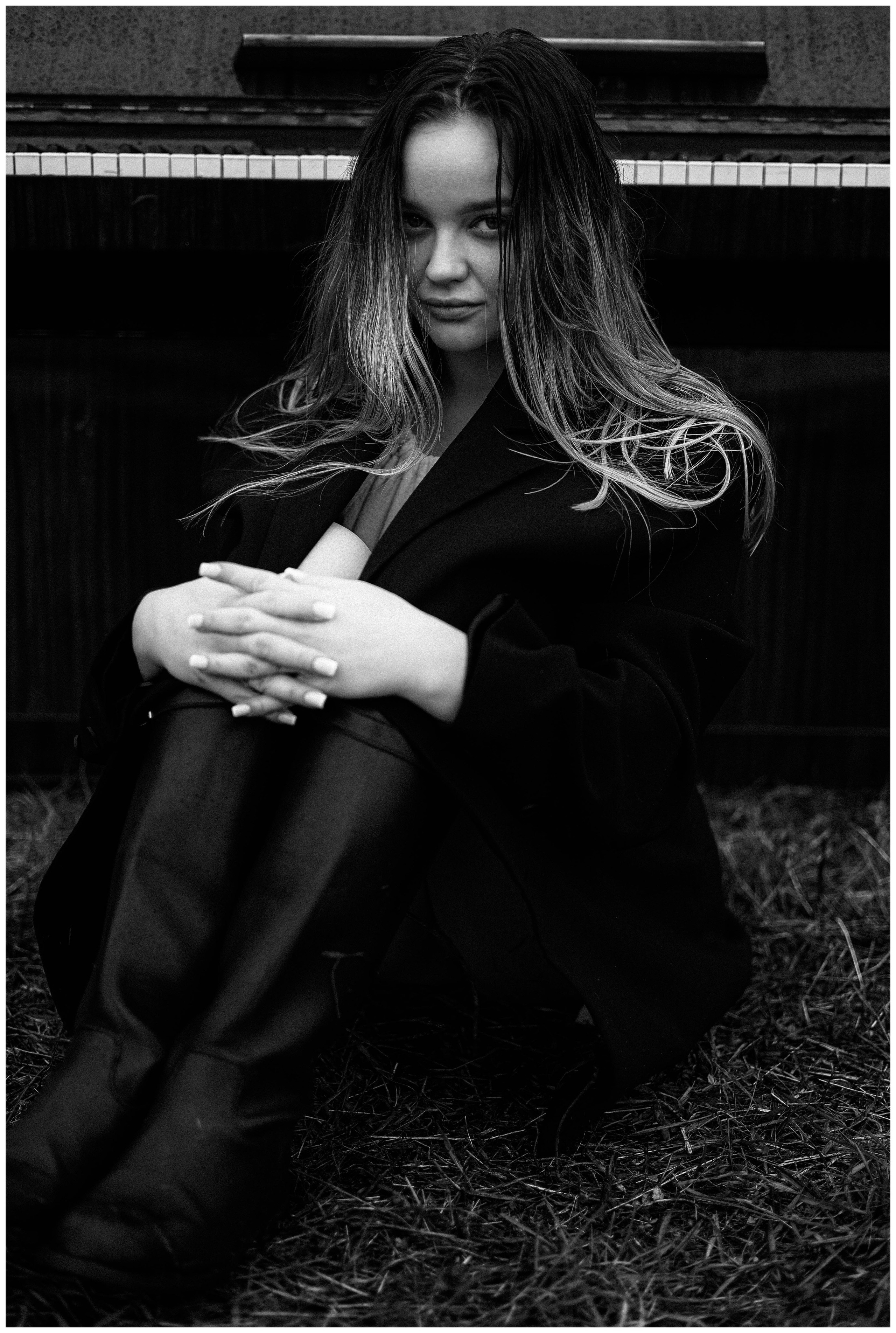 Валерия. Портретный фотограф в Орле. Готовые фото за 3 дня! Помощь в позировании. Советы по организации