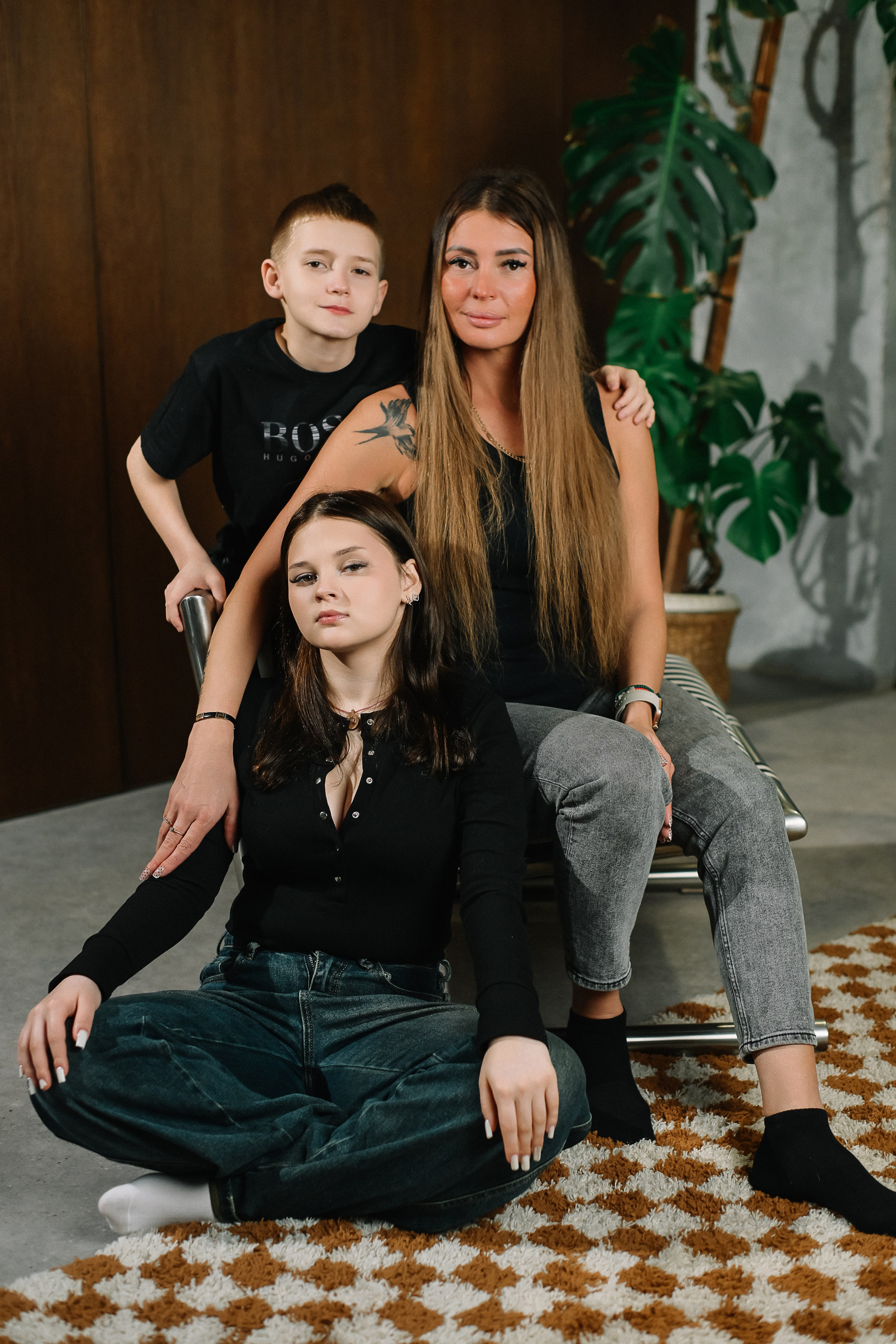 Александра с детьми