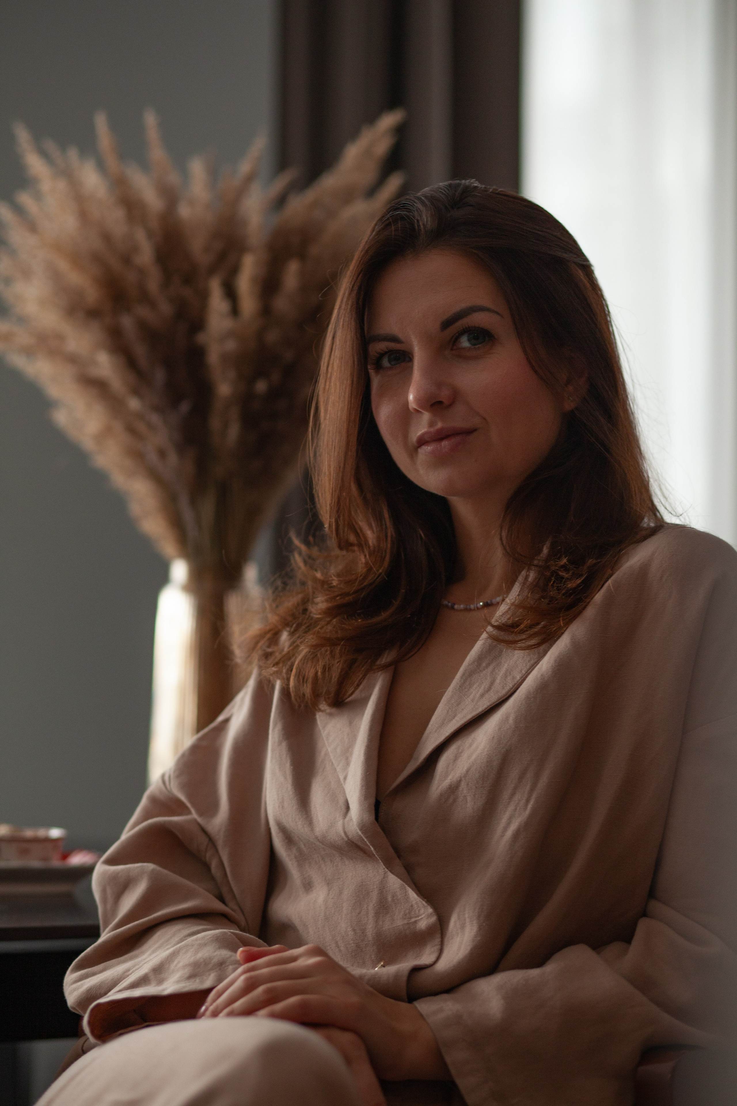 Марина и Летюша — фотосессия в домашнем стиле. Анастасия, Фотограф женского портрета и беременности в стиле vogue