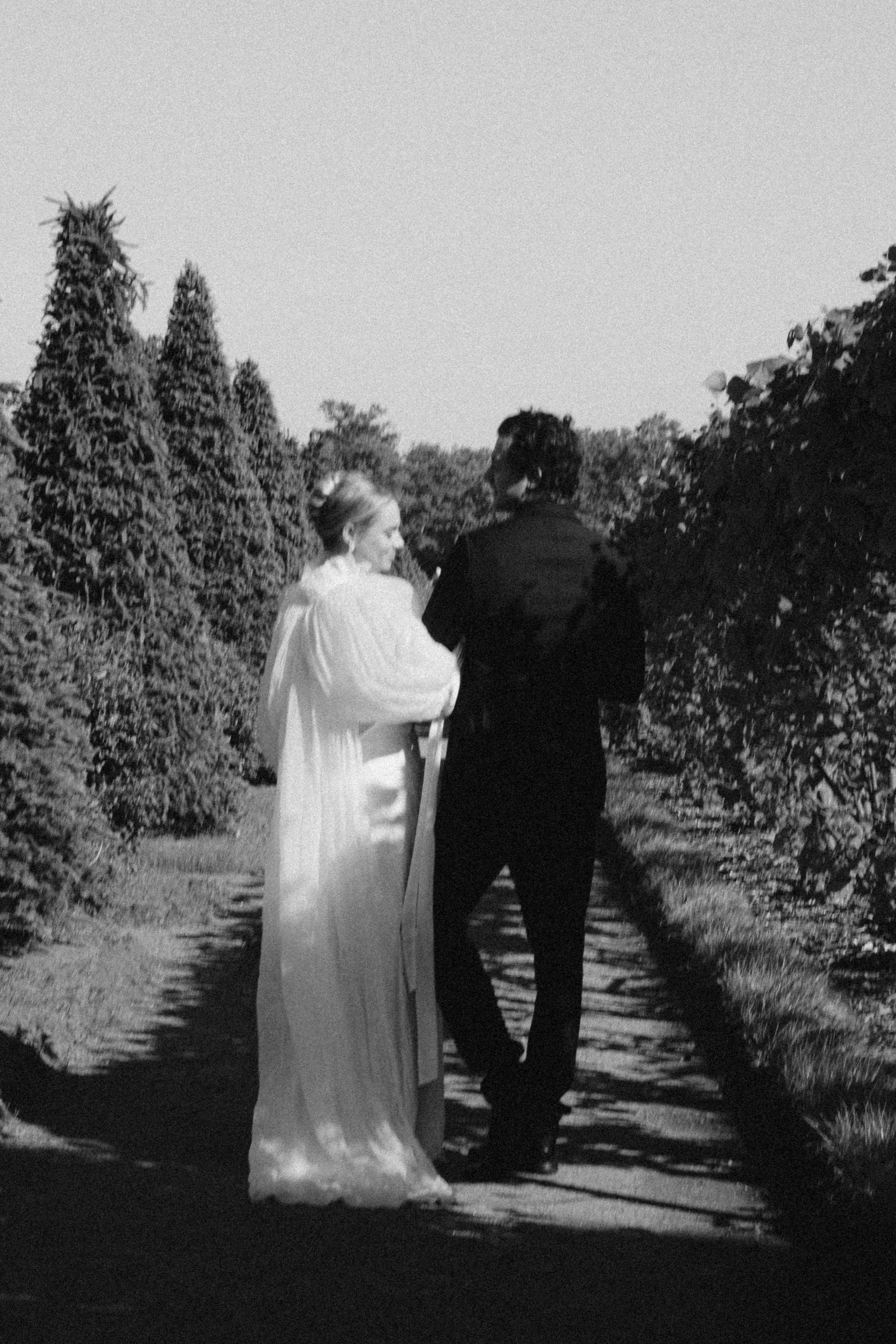 СВАДЕБНАЯ СЬЕМКА В ПАРКЕ ОРАНИЕНБАУМ. Профессиональный фотограф, Санкт-Петербург — Виктория Богомолова