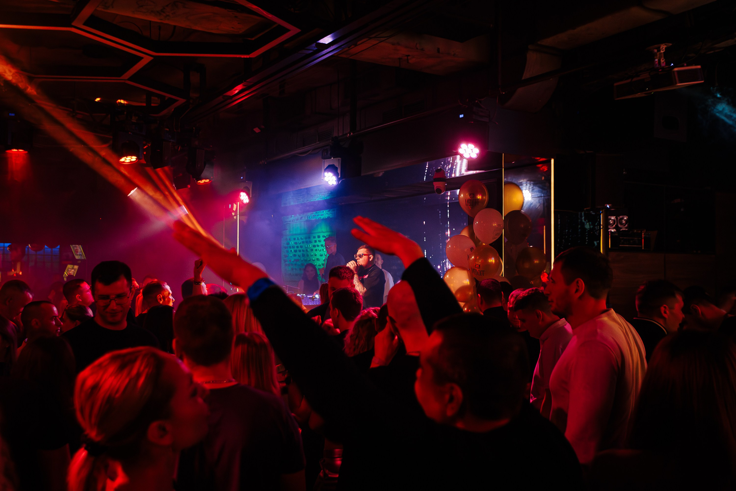 «Gazirovka"_Santa Barbara_Симферополь_12.04.2025. Аминов Руслан | Фотограф