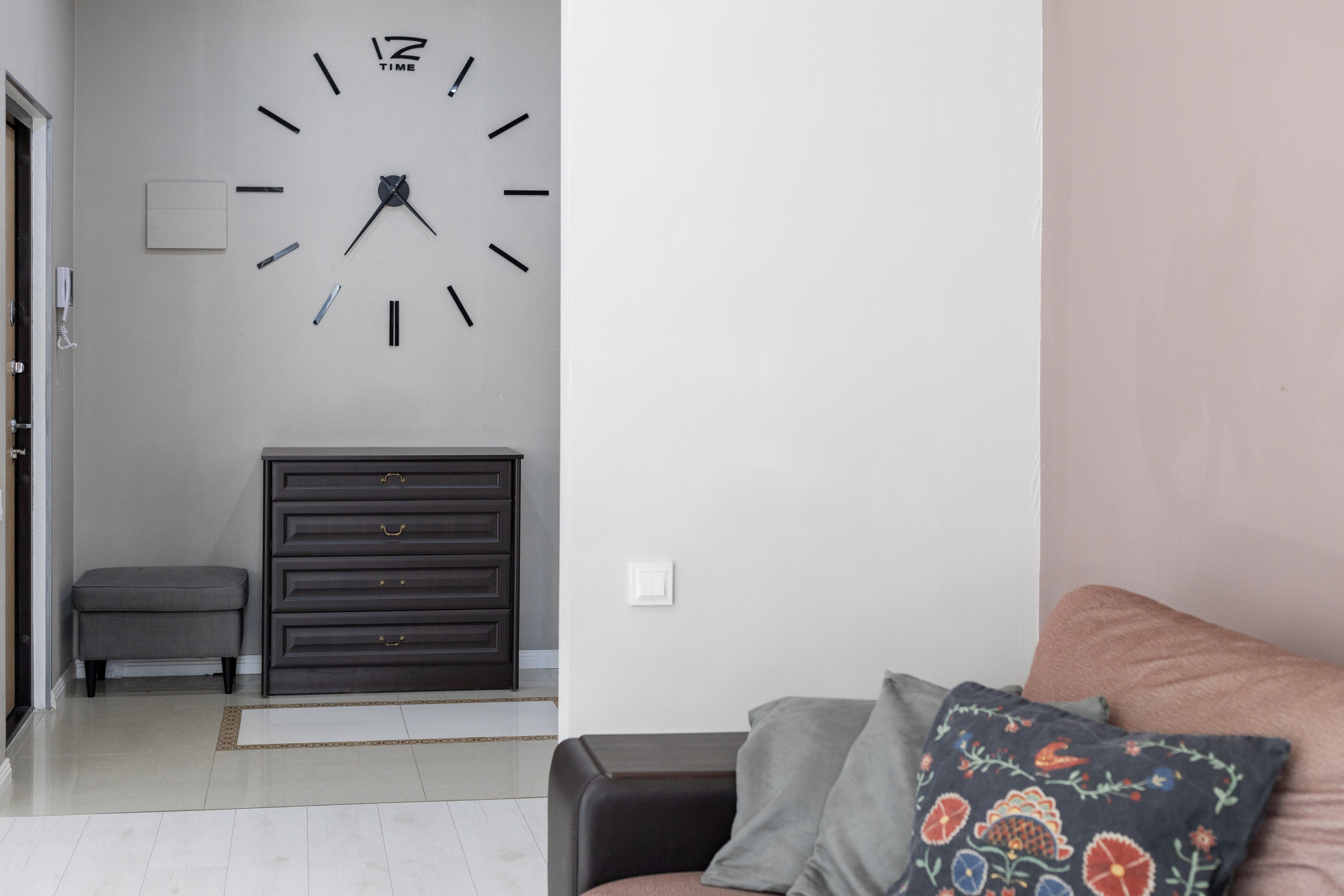 Трёхкомнатная персиковая. Репортажный фотограф Анастасия Головко