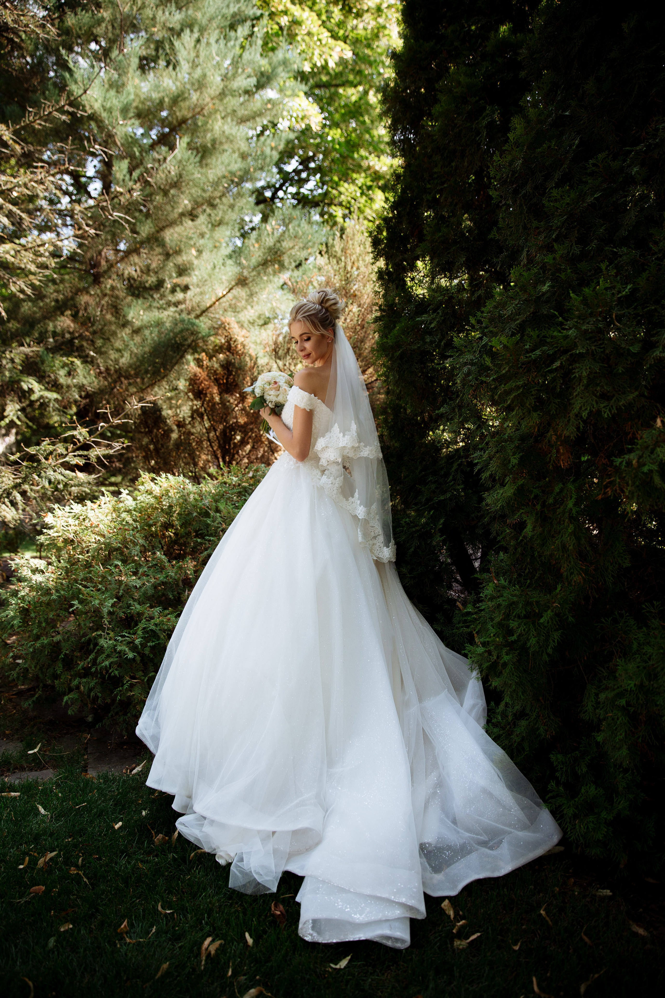 A | A. Свадебный фотограф Ростов-на-Дону Алла Белова