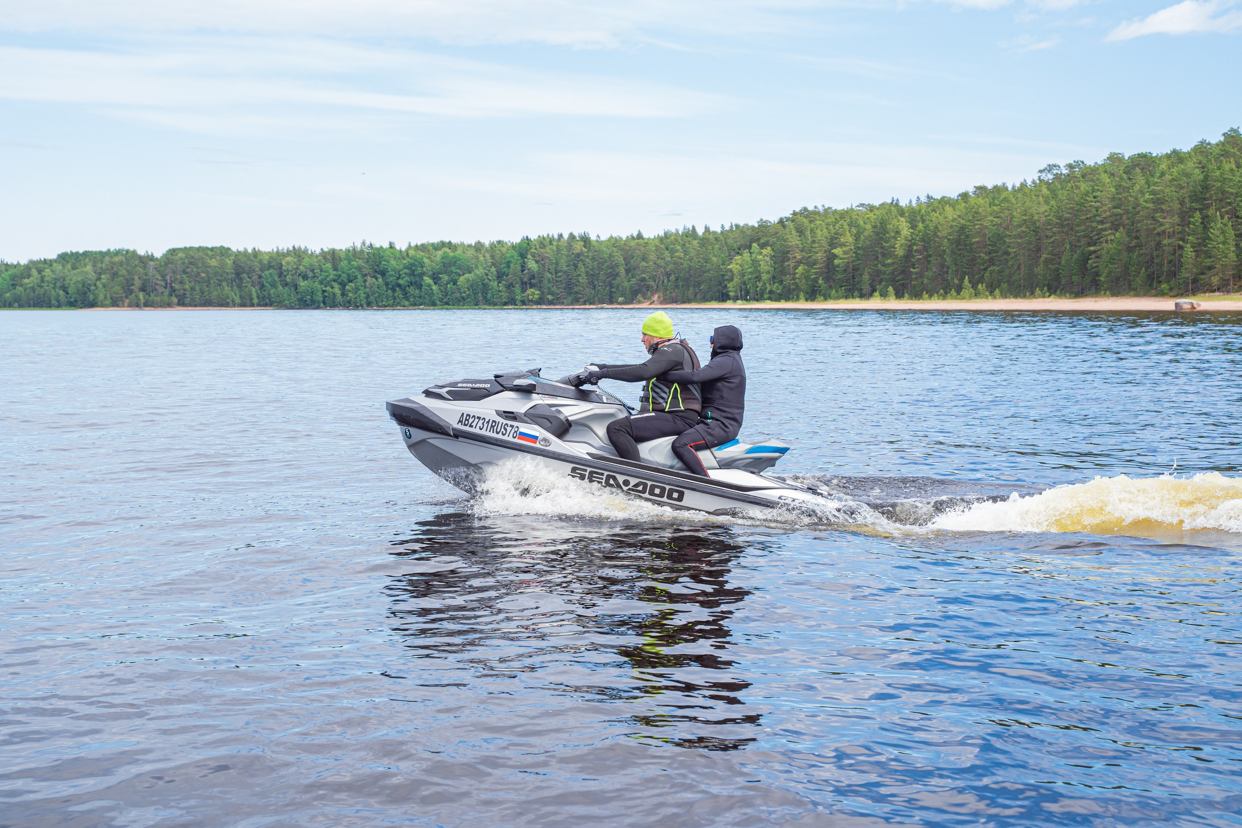 Гидровыезд в Коневский мужской монастырь. Свадебный, семейный, портретный, репортажный фотограф в Санкт-Петербурге