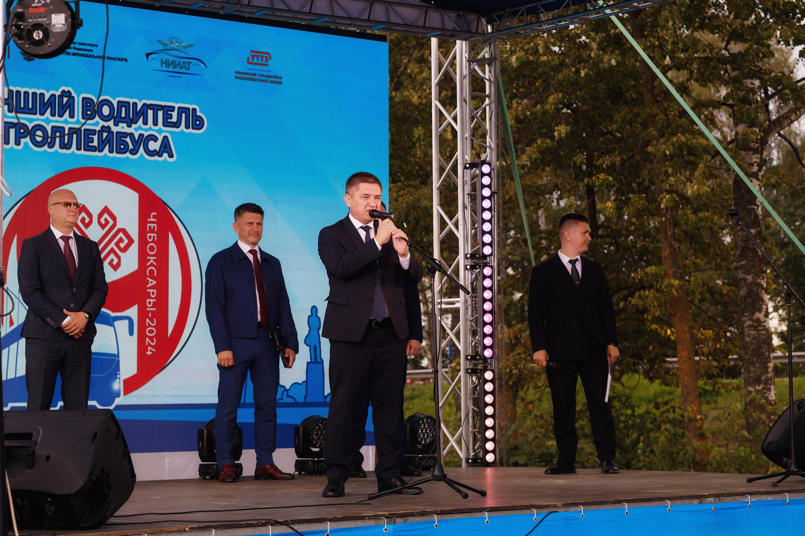 Лучший водитель троллейбуса России — 2024. Портретный и репортажный фотограф в Чебоксарах Андриян Чаркин