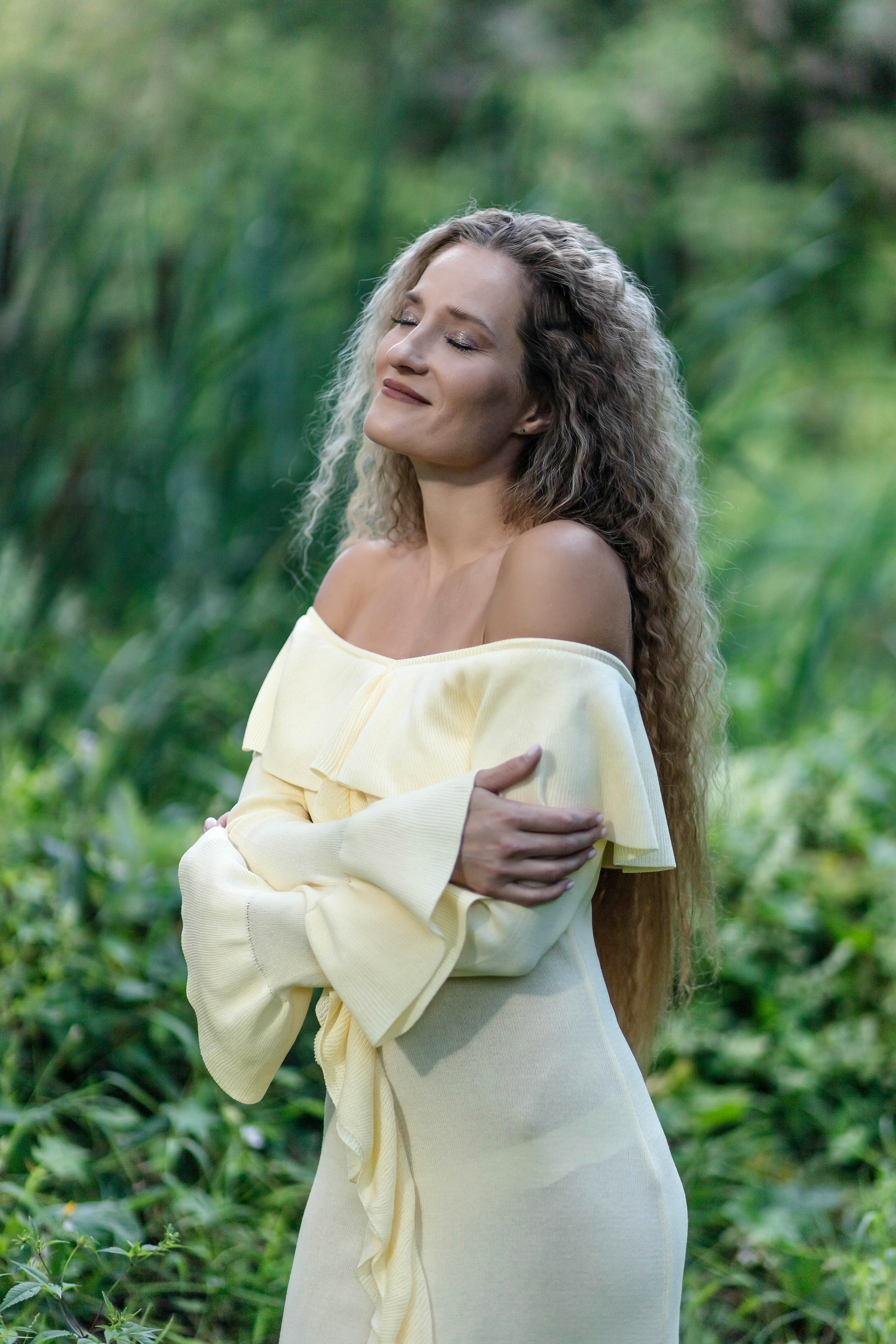 Людмила прогулочная съёмка. Женский фотограф в Оренбурге Ирина Заводчикова