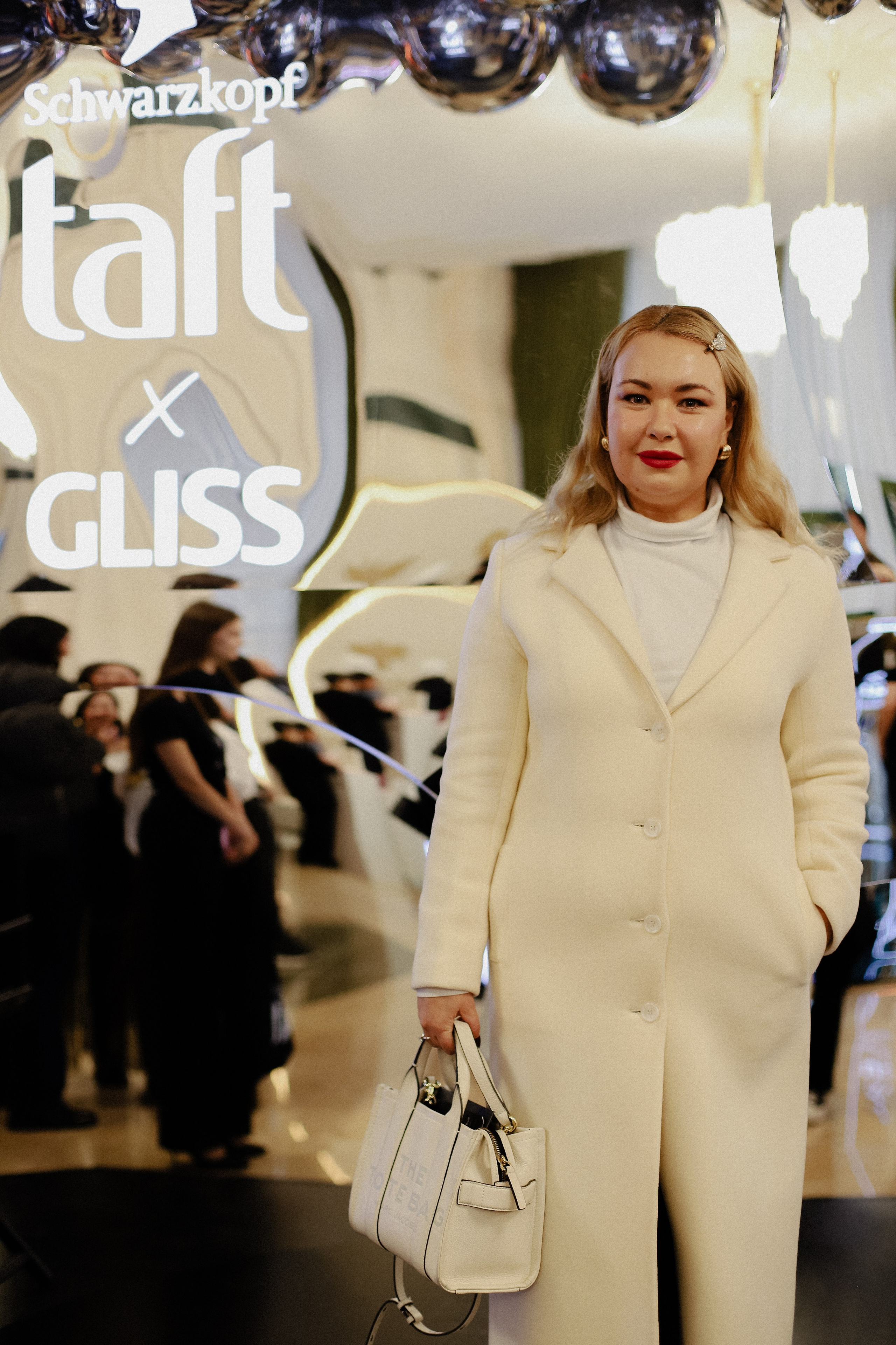 16.10 FWA зона Schwarzkopf и Perwoll. Фотограф в Алматы и Москве Даша Пушкина