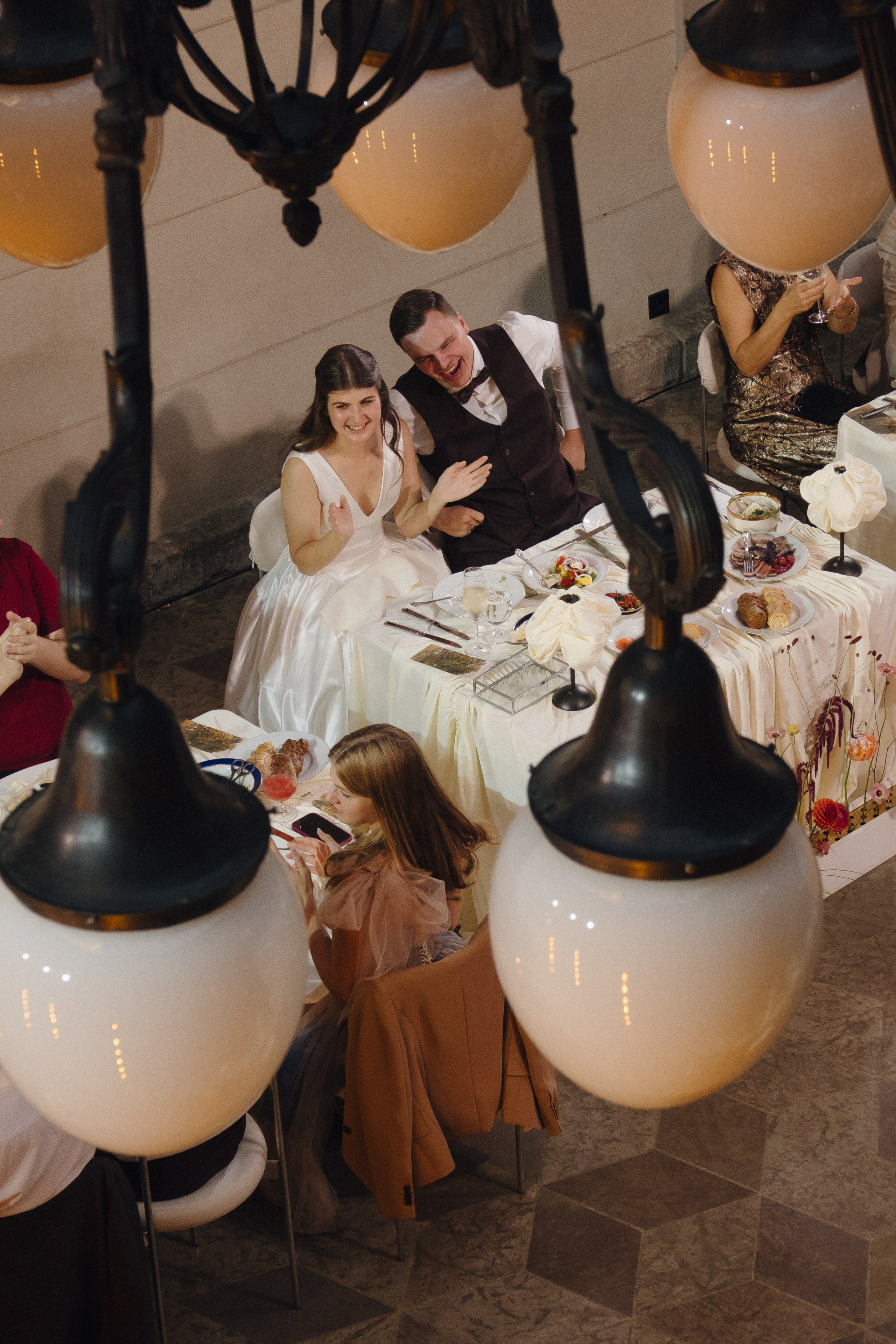 Свадьба в замке. Свадебный фотограф Таня Караисаева